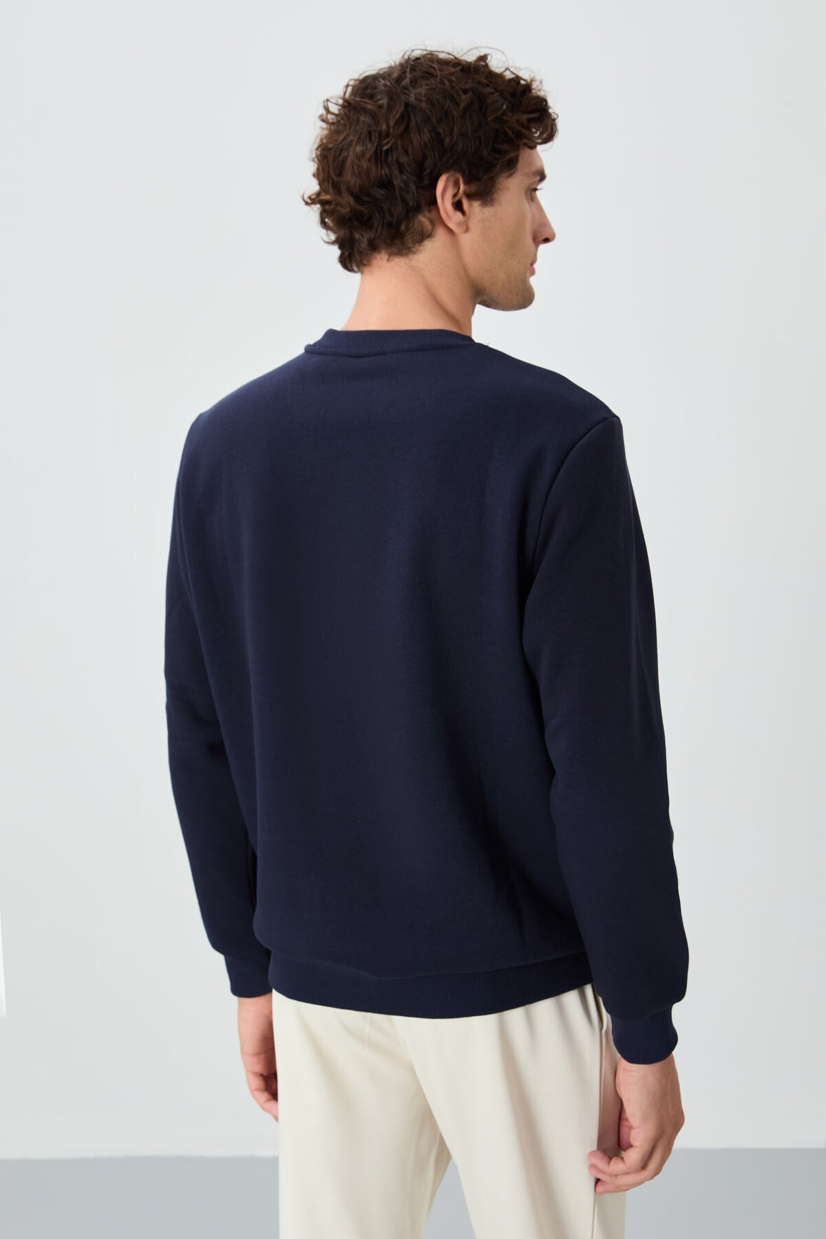 Omar Lacivert Şardonlu Erkek Sweatshirt - 88137