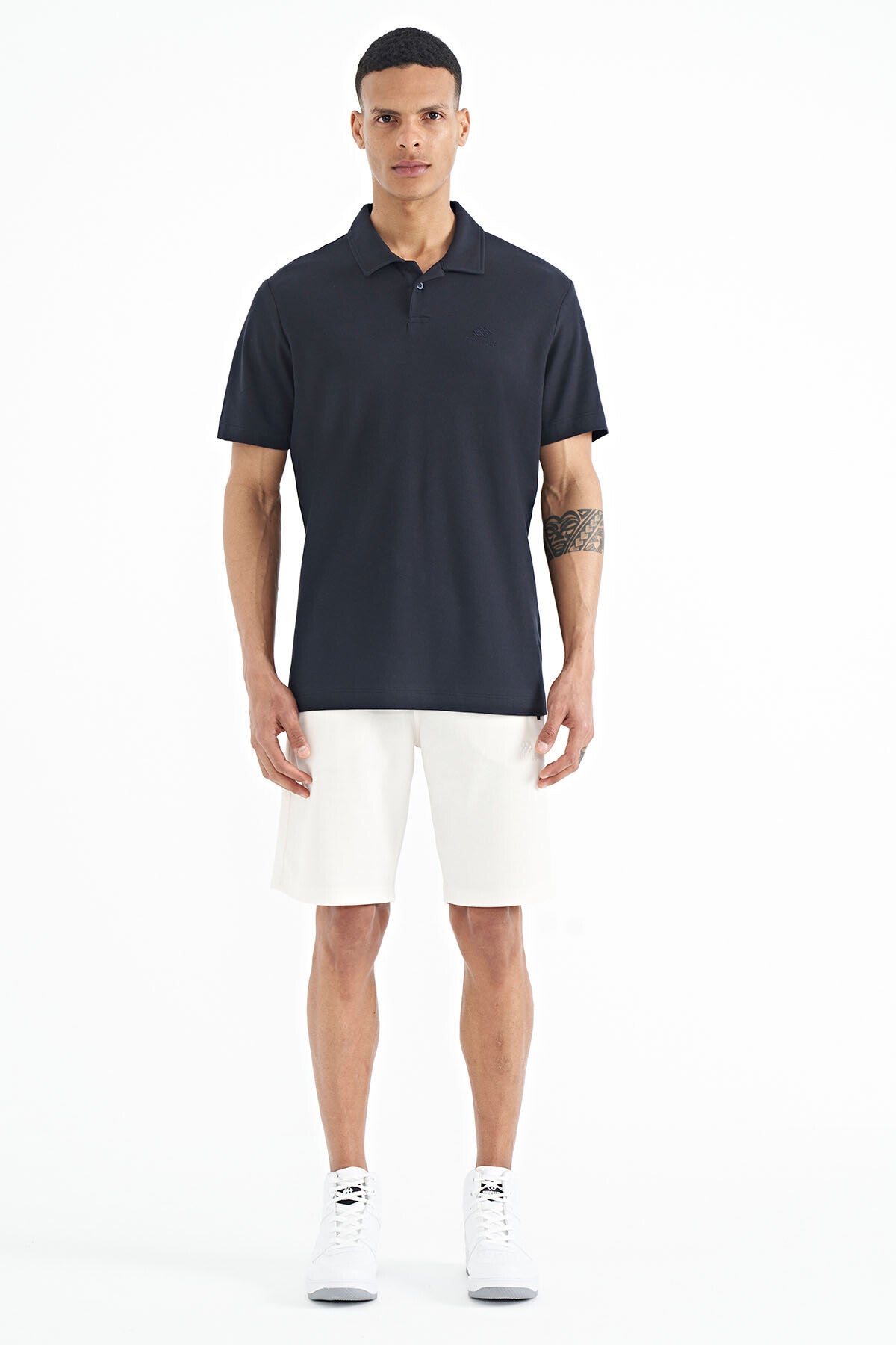 Lacivert Polo Yaka Logo Nakışlı Standart Form Erkek T-shirt - 88237