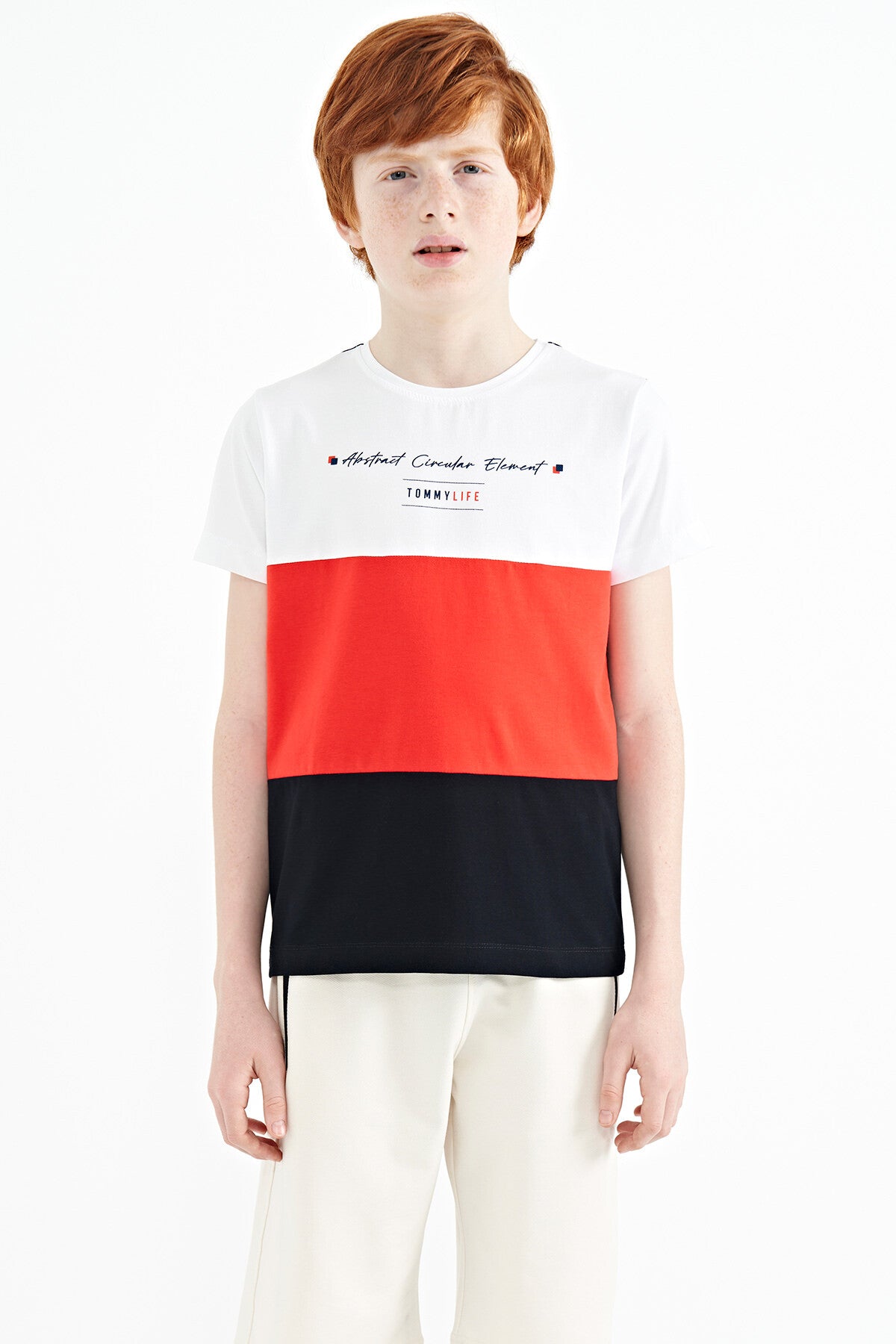 Lacivert Renk Bloklu O Yaka Baskı Detaylı Standart Kalıp Erkek Çocuk T-Shirt - 11135