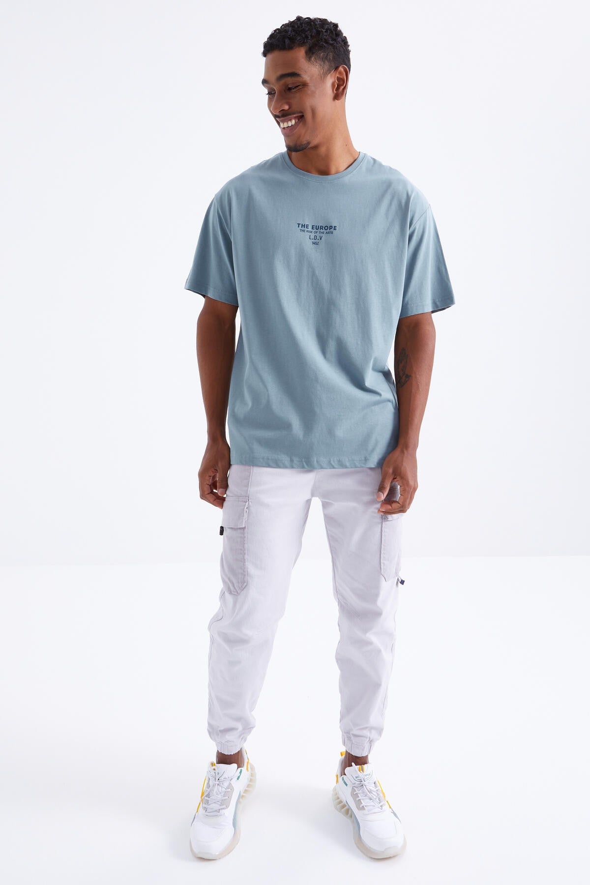 Mint Yeşili Sırt Baskılı O Yaka Erkek Oversize T-shirt - 88091