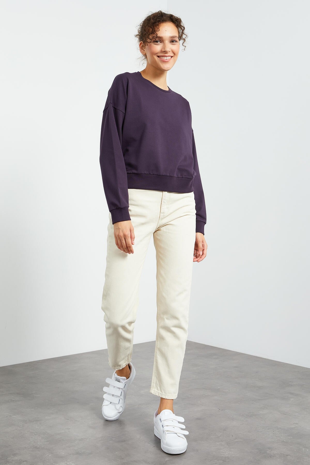 Mor Basic Rahat Form O Yaka Kadın Sweatshirt - 97114