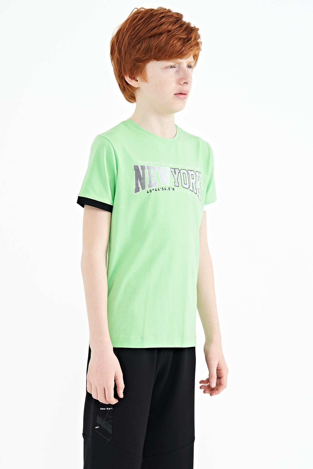 Neon Yeşil Yazı Baskılı Standart Kalıp O Yaka Erkek  Çocuk T-Shirt - 11105