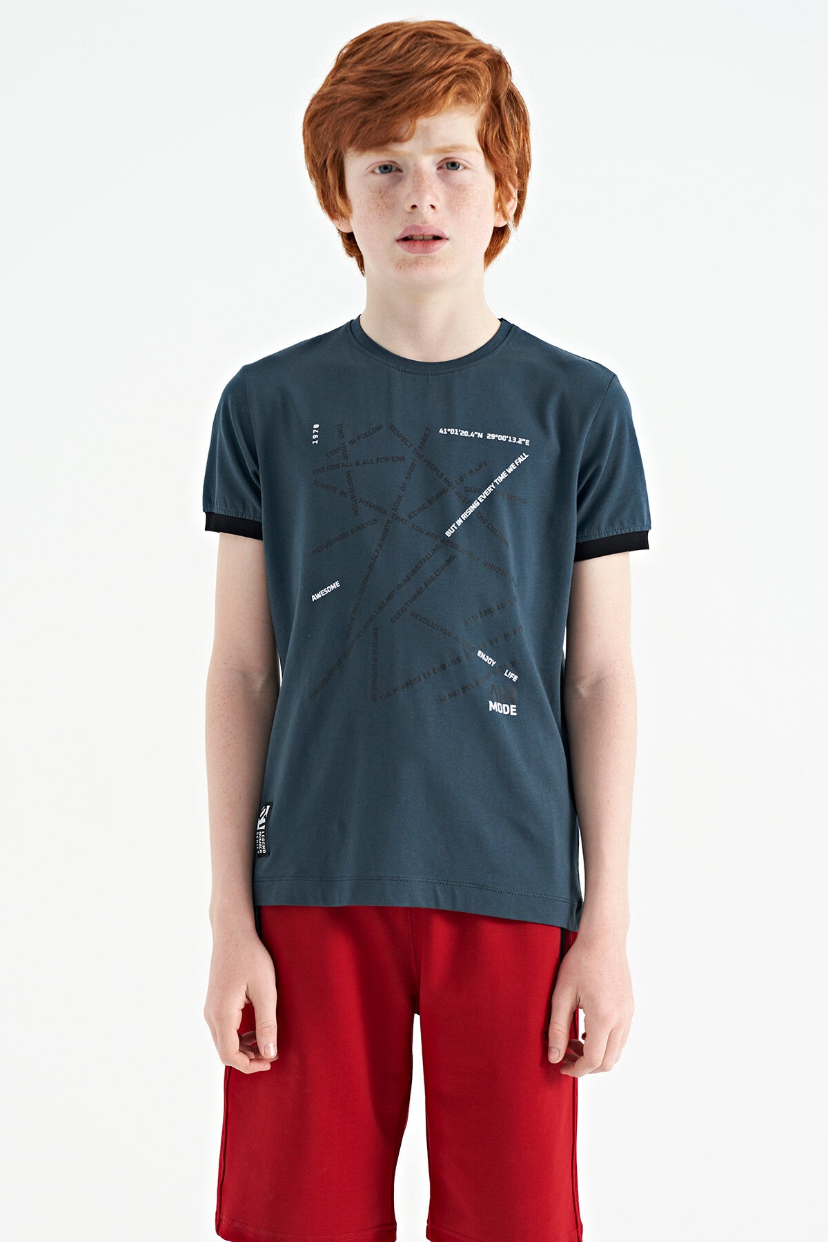 Orman Yeşili Minimal Yazı Baskılı Standart Kalıp O Yaka Erkek Çocuk T-Shirt - 11132