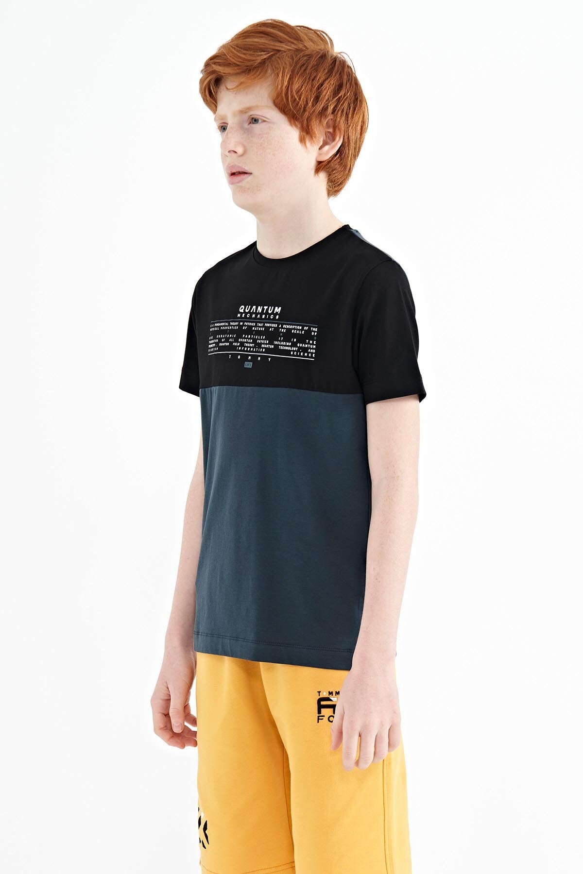 Orman Yeşili Yazı Baskılı Renk Bloklu Standart Kalıp O Yaka Erkek Çocuk T-Shirt - 11134