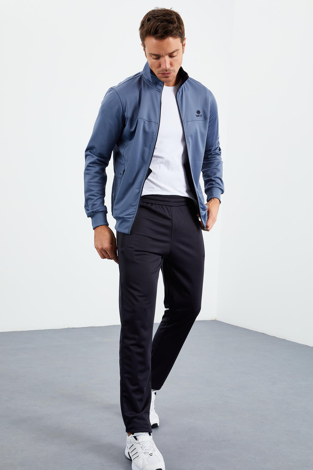 Petrol - Lacivert Dik Yaka Fermuarlı Standart Kalıp Klasik Paça Erkek Eşofman Takımı  - 85162