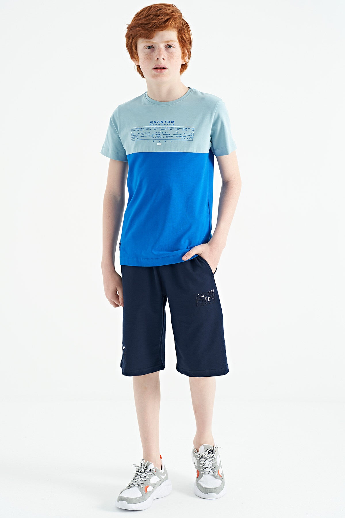 Saks Yazı Baskılı Renk Bloklu Standart Kalıp O Yaka Erkek Çocuk T-Shirt - 11134