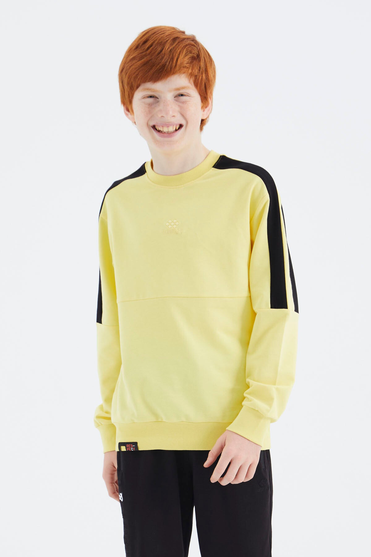 Sarı Basic O Yaka Erkek Çocuk Sweatshirt - 11182