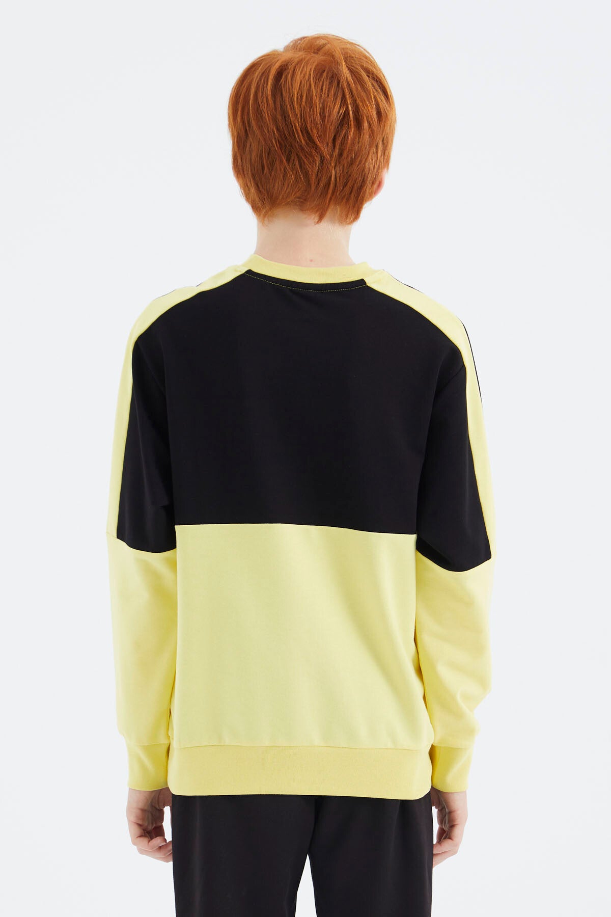Sarı Basic O Yaka Erkek Çocuk Sweatshirt - 11182