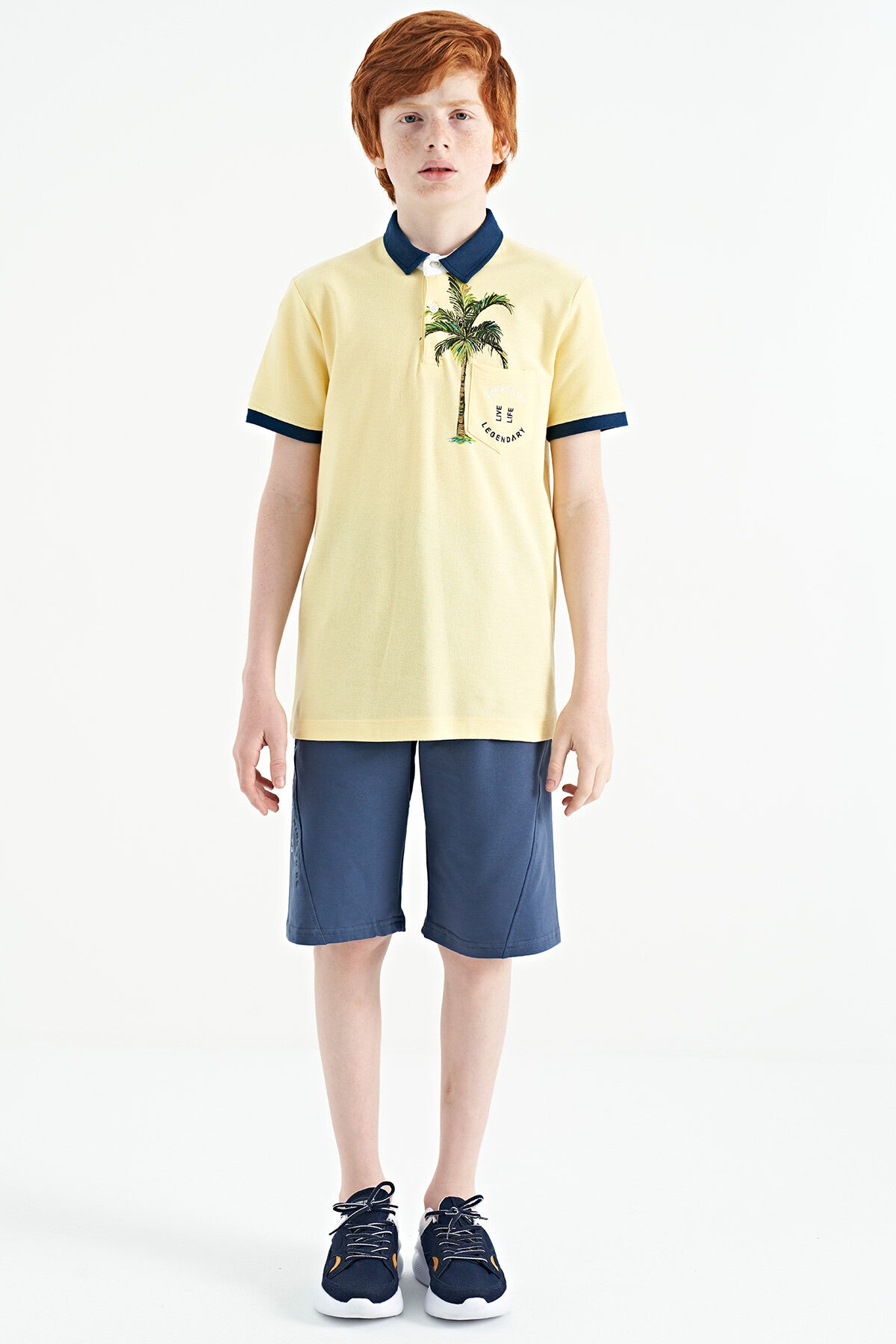 Sarı Baskılı Cep Detaylı Standart Kalıp Polo Yaka Erkek Çocuk T-Shirt - 11144