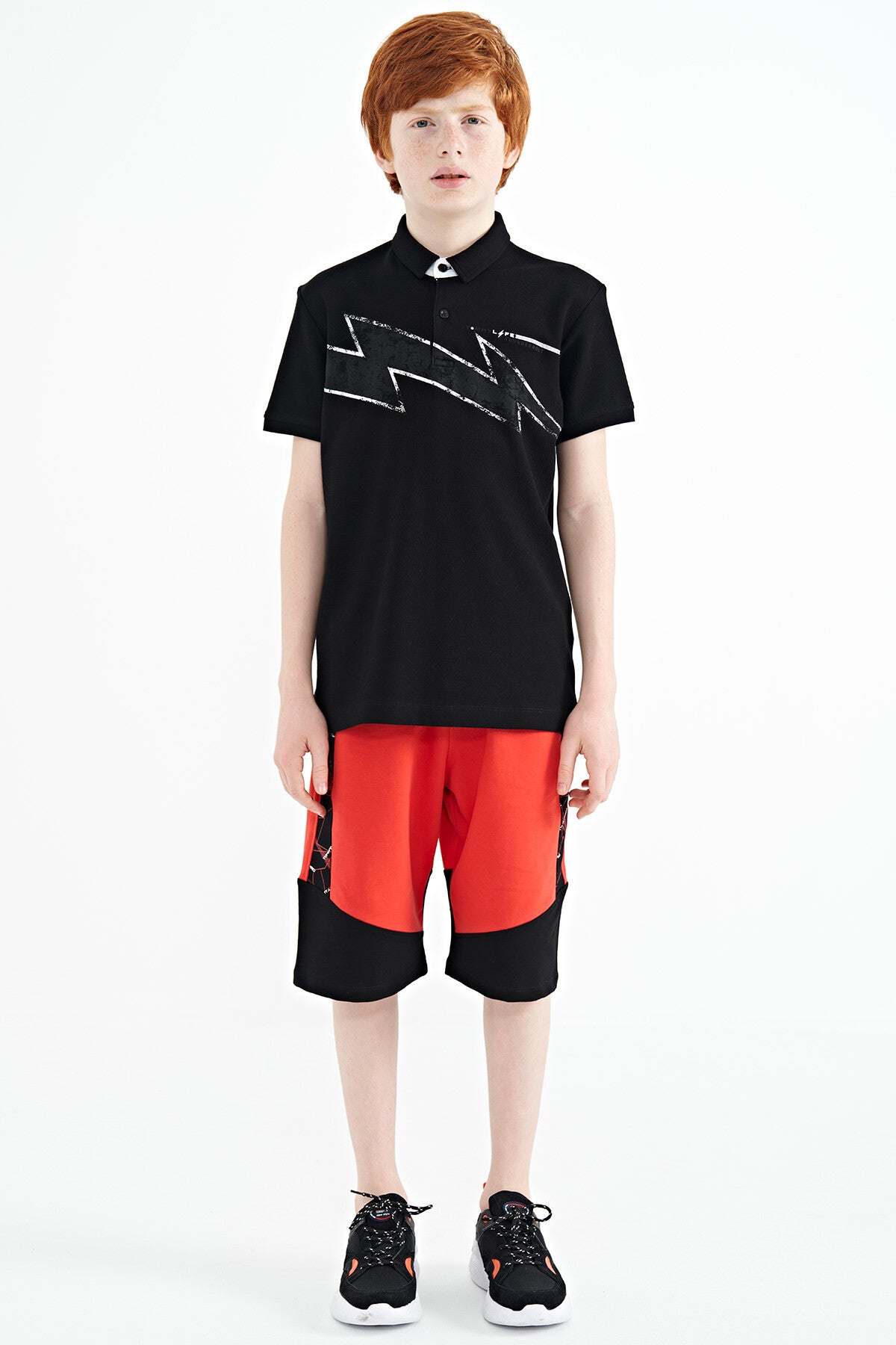 Siyah Baskı Detaylı Standart Kalıp Polo Yaka Erkek Çocuk T-Shirt - 11154