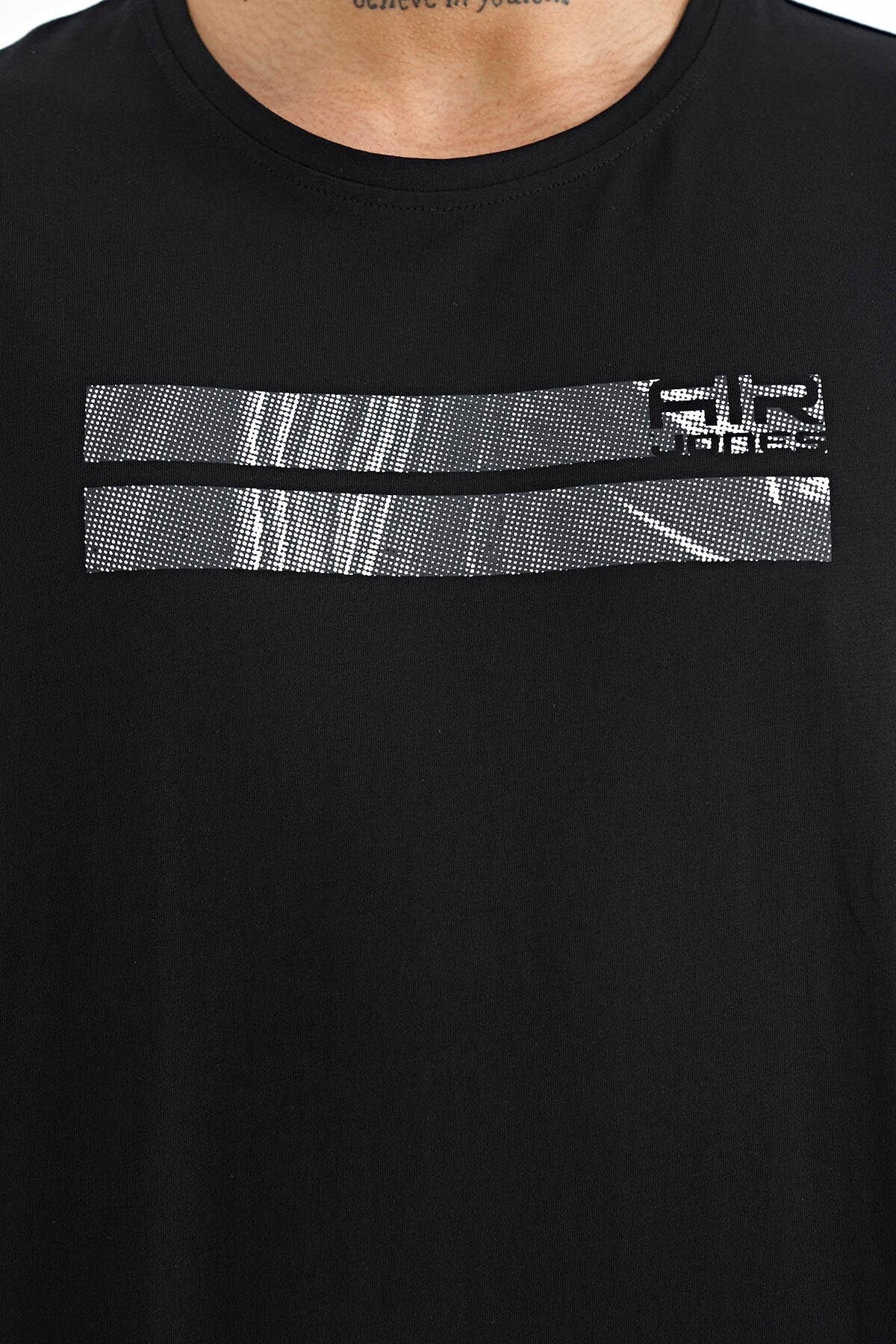 Peter Siyah O Yaka Erkek T-Shirt - 88204