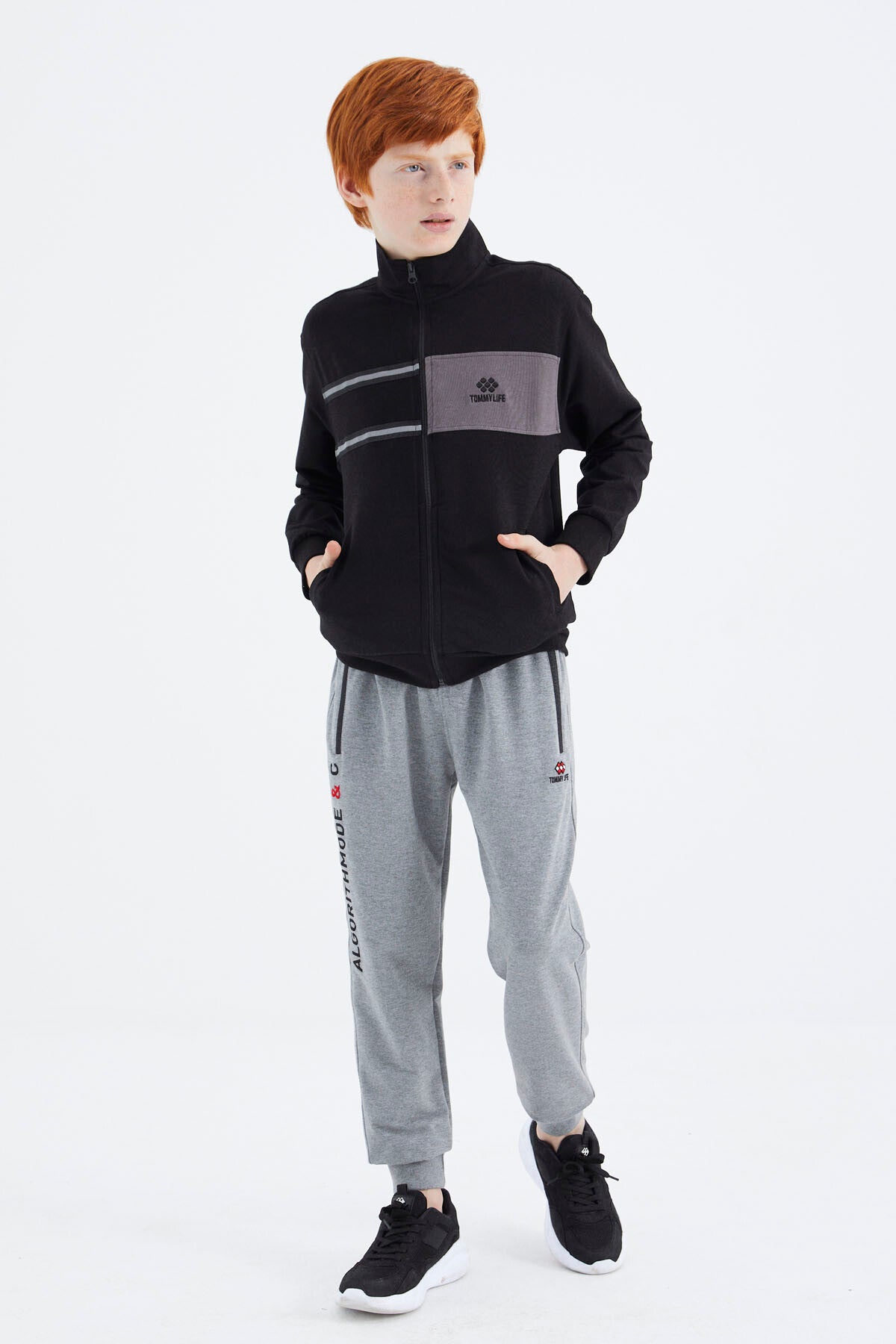 Siyah Dik Yaka Erkek Çocuk Sweatshirt - 11183