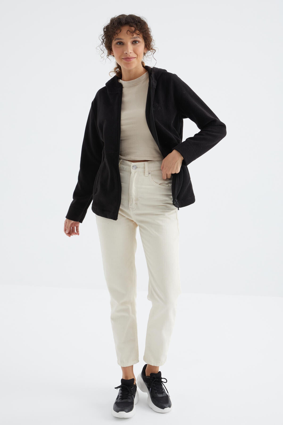 Siyah Kapüşonlu Fermuarlı Rahat Form Kadın Polar Sweatshirt - 97233