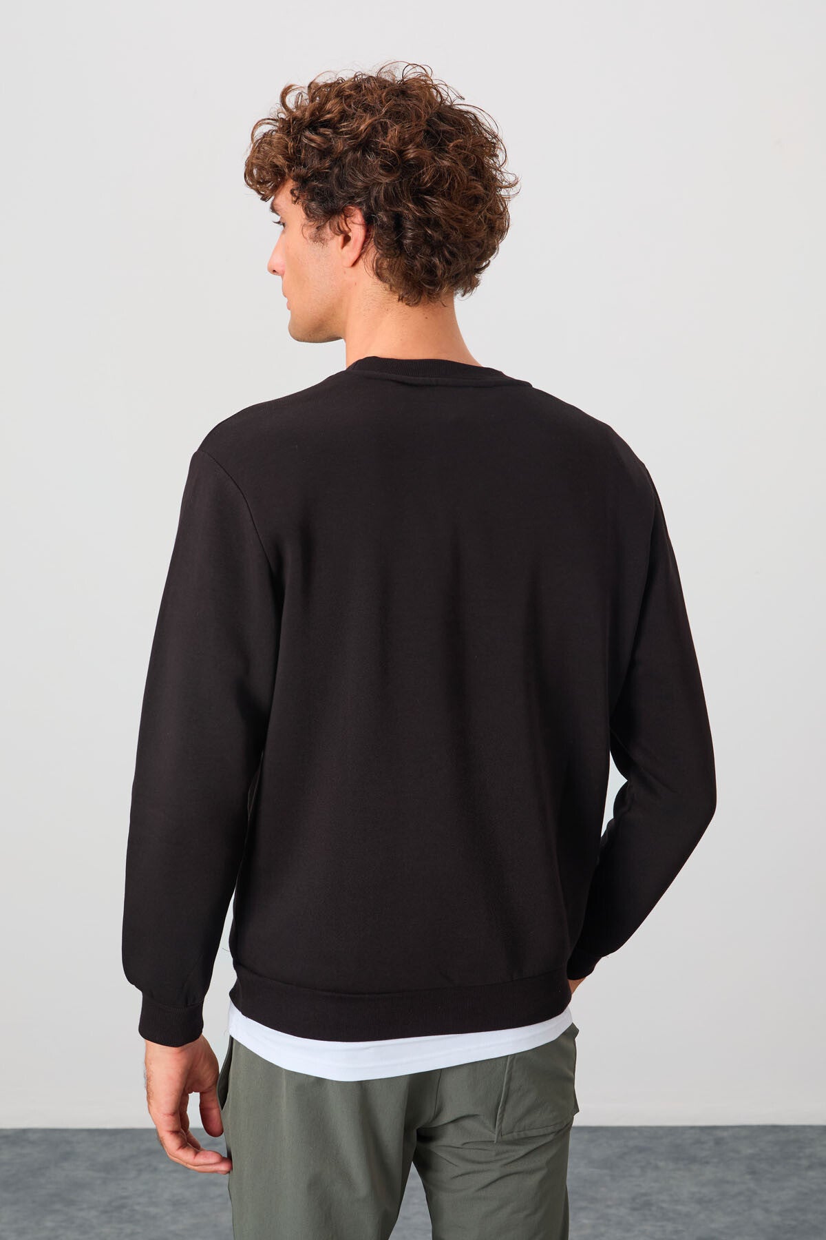 Omar Siyah Şardonlu Erkek Sweatshirt - 88137