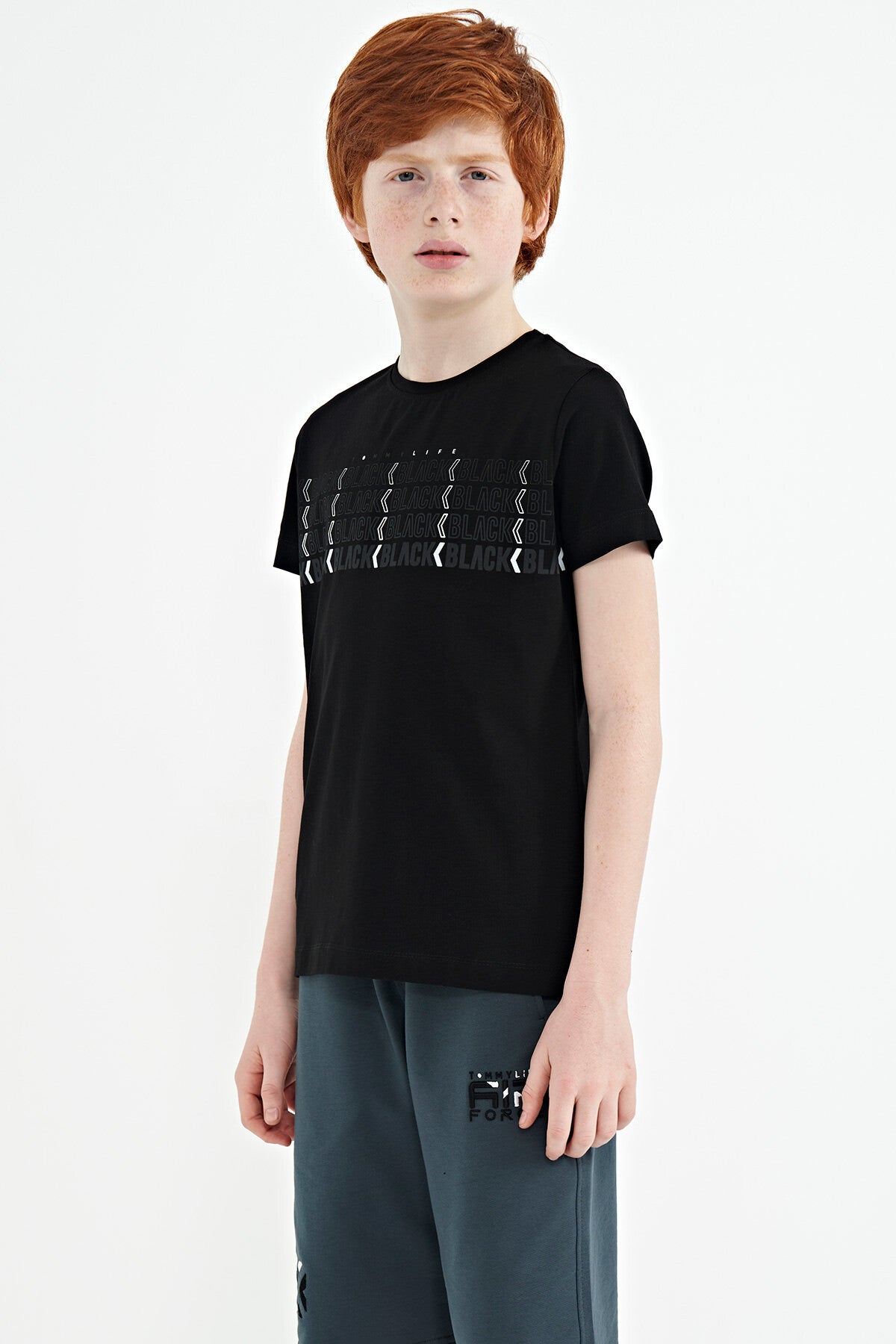 Siyah Yazı Baskılı O Yaka Standart Kalıp Erkek Çocuk T-Shirt - 11149