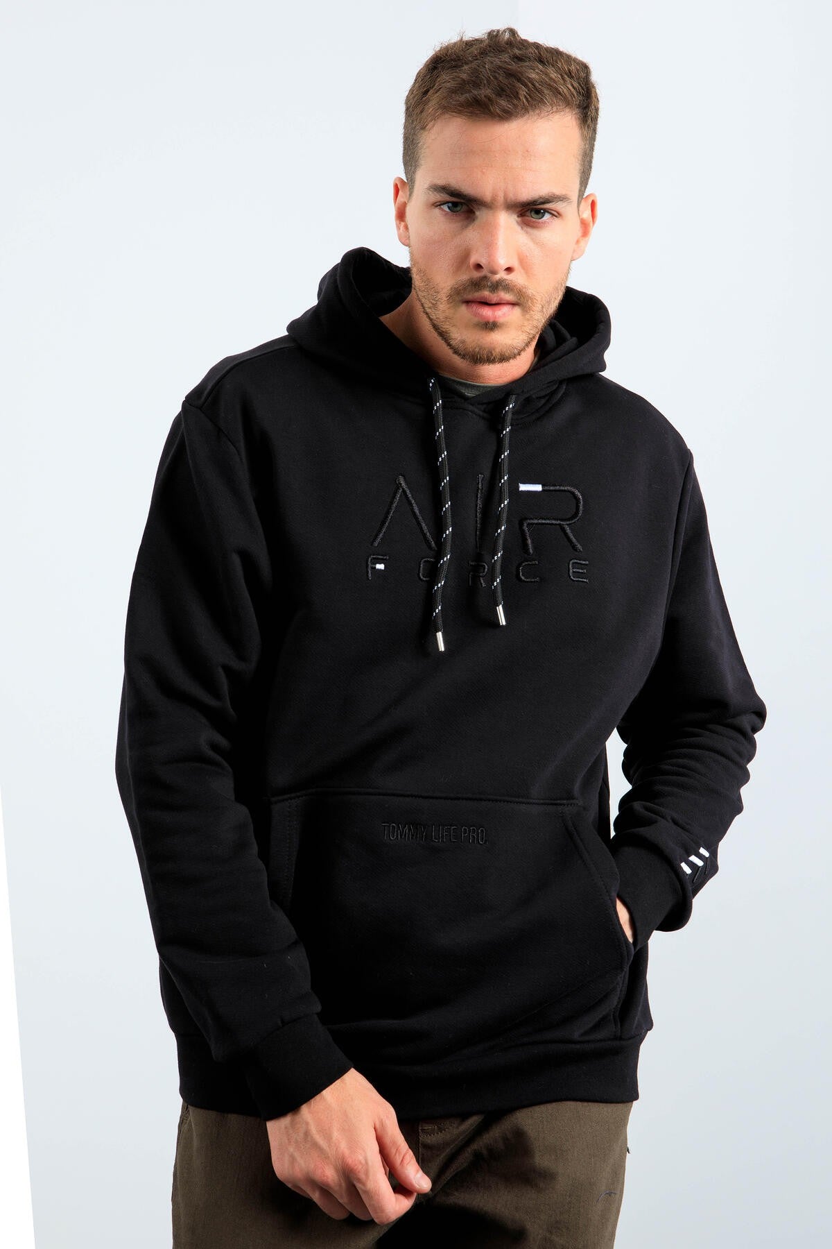 Siyah Yazı Nakışlı Standart Kalıp Kapüşonlu Erkek Sweatshirt - 87838