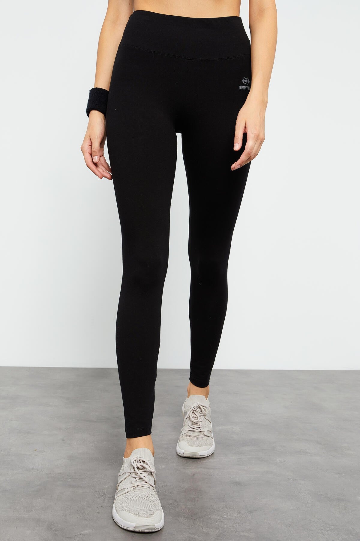 Siyah Yüksek Bel Toparlayıcı Slim Fit Dar Paça Kadın Tayt - 94011