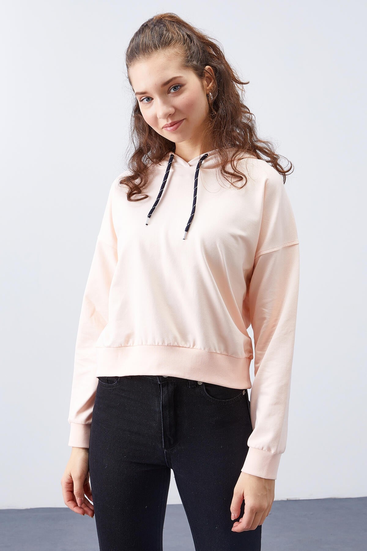 Somon Uzun Kol Rahat Form Kapüşonlu Kadın Sweatshirt - 97115