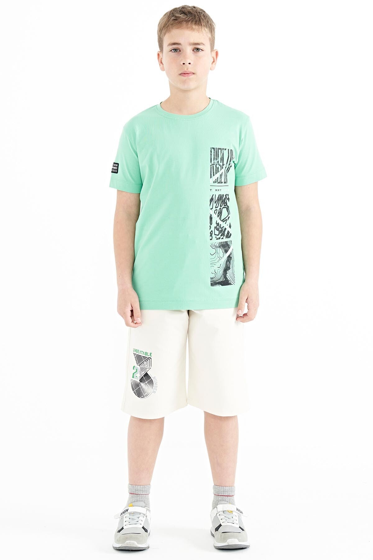 Su Yeşili Baskı Detaylı O Yaka Standart Kalıp Erkek Çocuk T-Shirt - 11104
