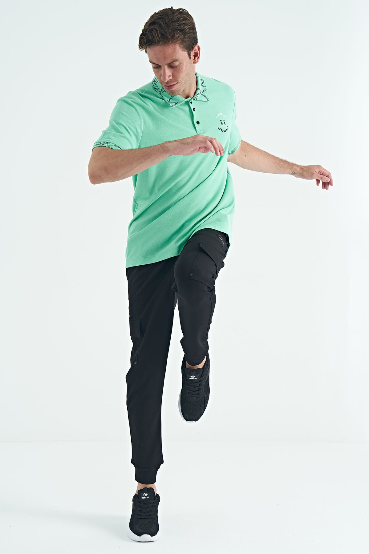 Su Yeşili Yazı Nakışlı Baskı Detaylı Standart Kalıp Polo Yaka Erkek T-Shirt - 88239