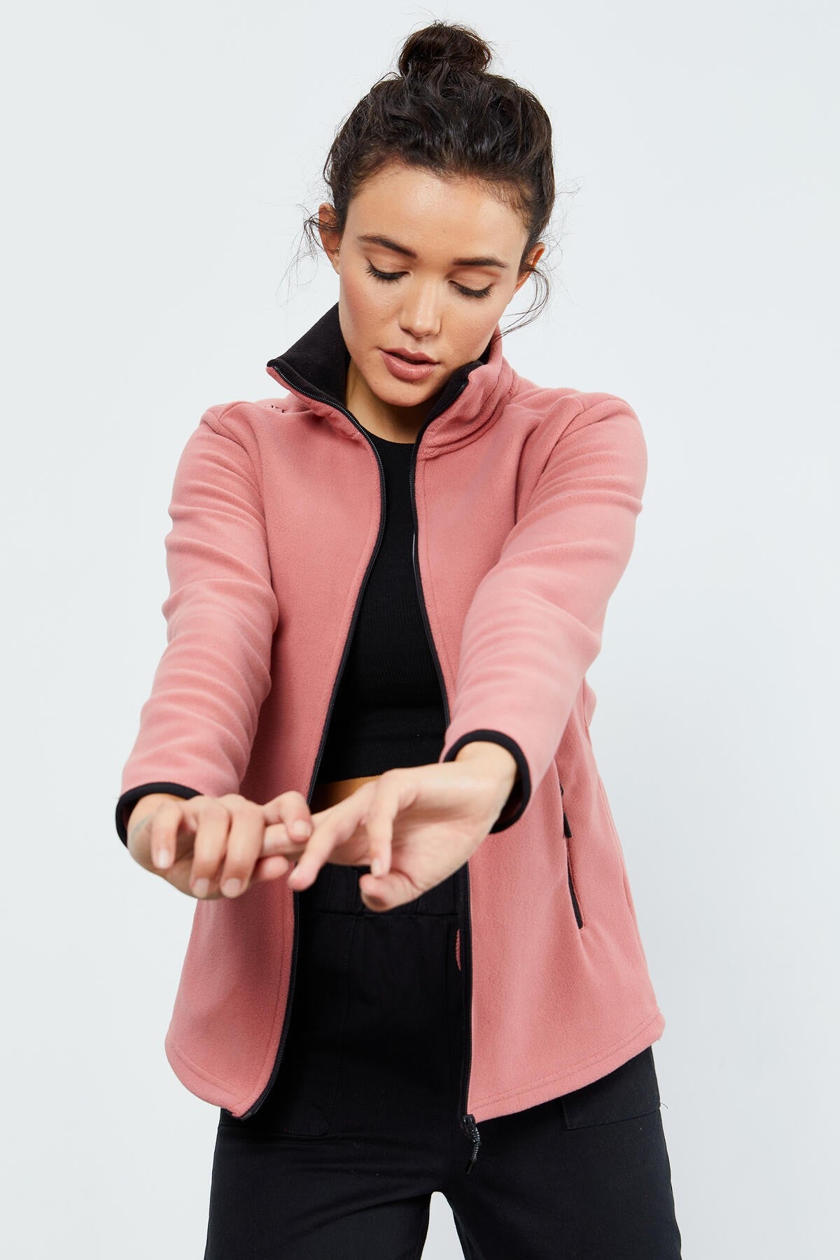 Yaban Gülü Dik Yaka Fermuarlı Rahat Form Kadın Polar Sweatshirt - 97173