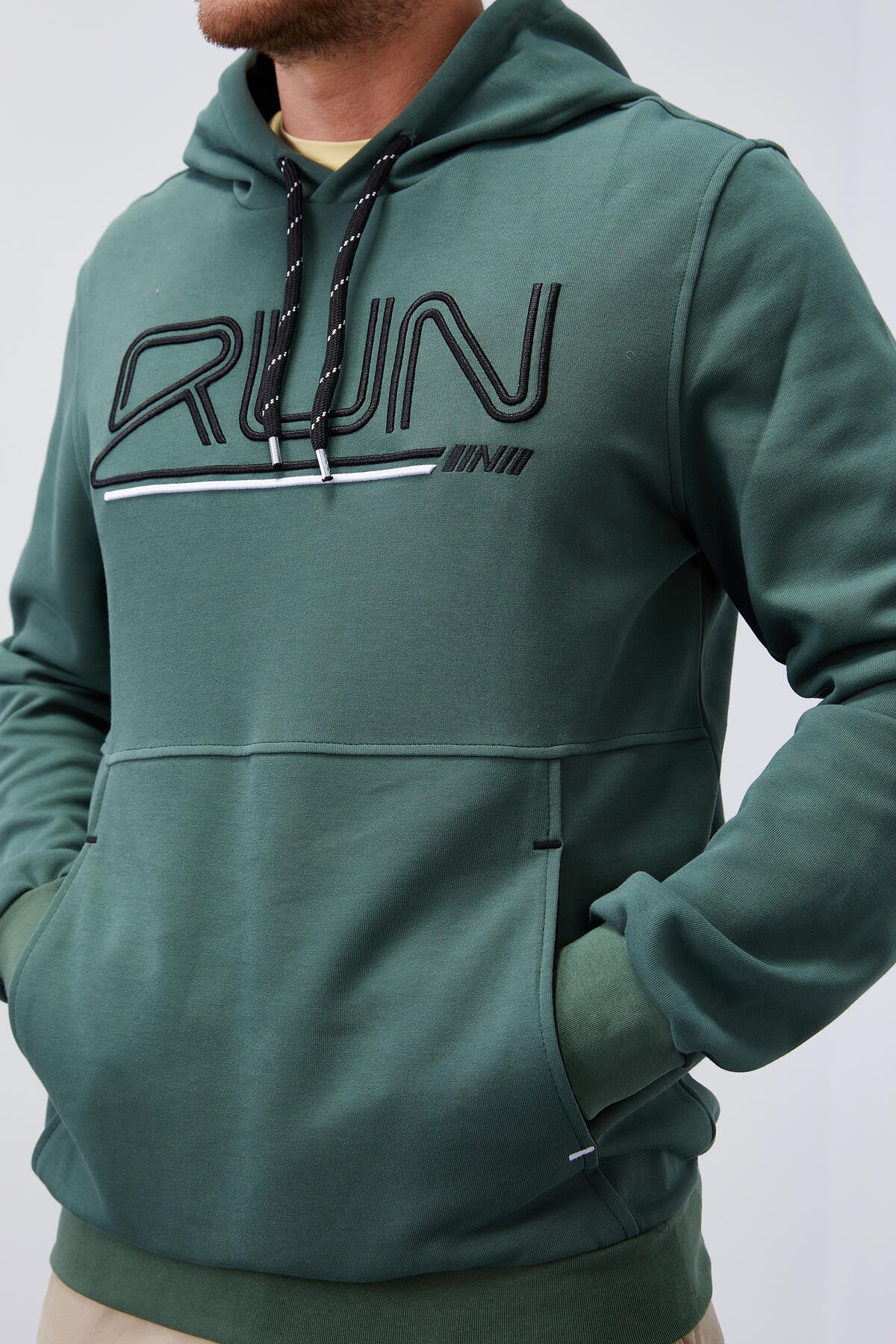 Yeşil Yazı Nakışlı Standart Kalıp Kapüşonlu Erkek Sweatshirt - 87887