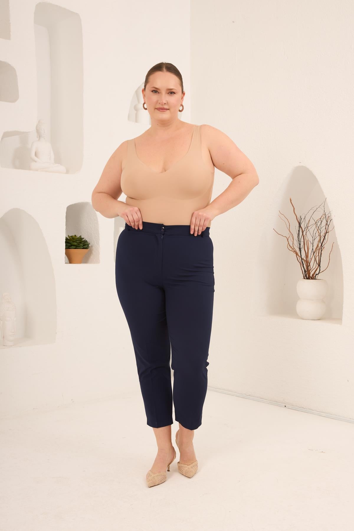 Paça Yırtmaçlı Büyük Beden Gabardin Pantolon Lacivert
