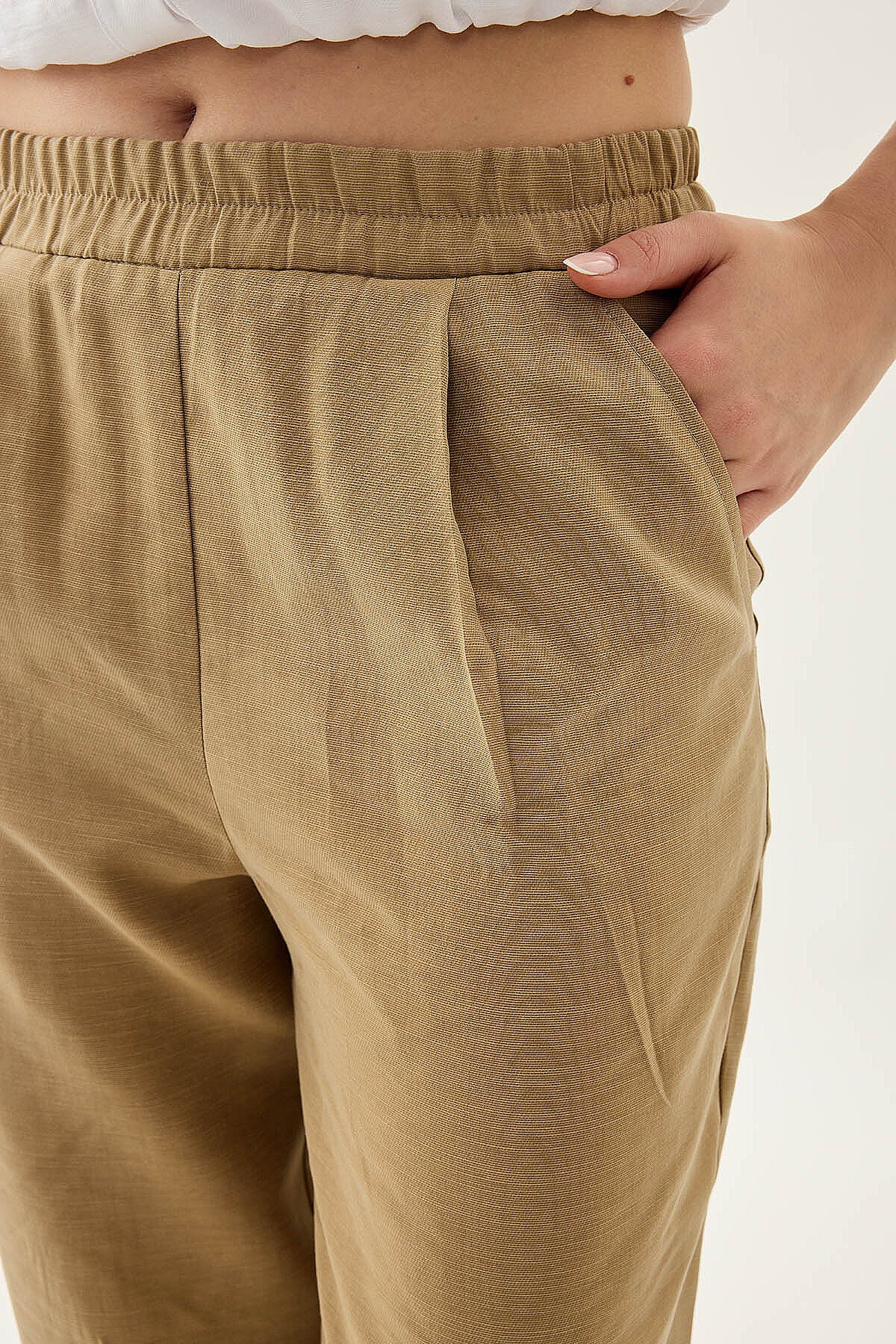 Paçası Pileli Beli Lastikli Pantolon