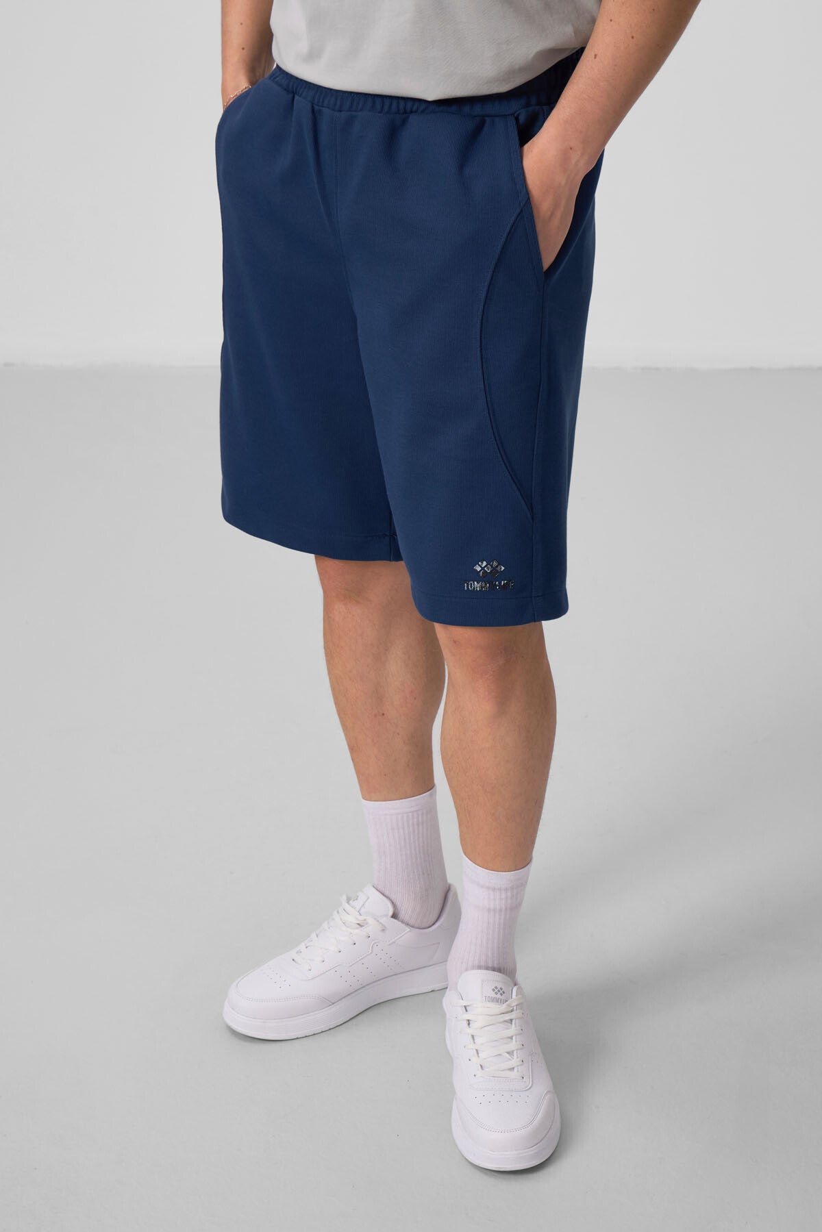 Parlament Yüzeyi Dokulu Oversize Erkek Şort - 81288