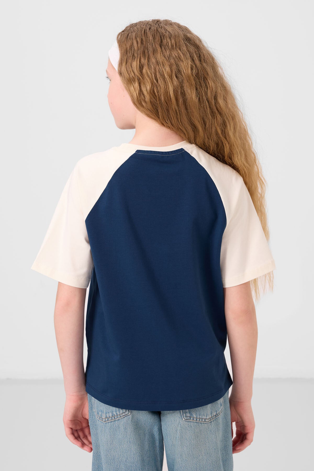 Parlament O Yaka  Pamuklu Baskılı Oversize Fit Kız Çocuk T-Shirt - 75179