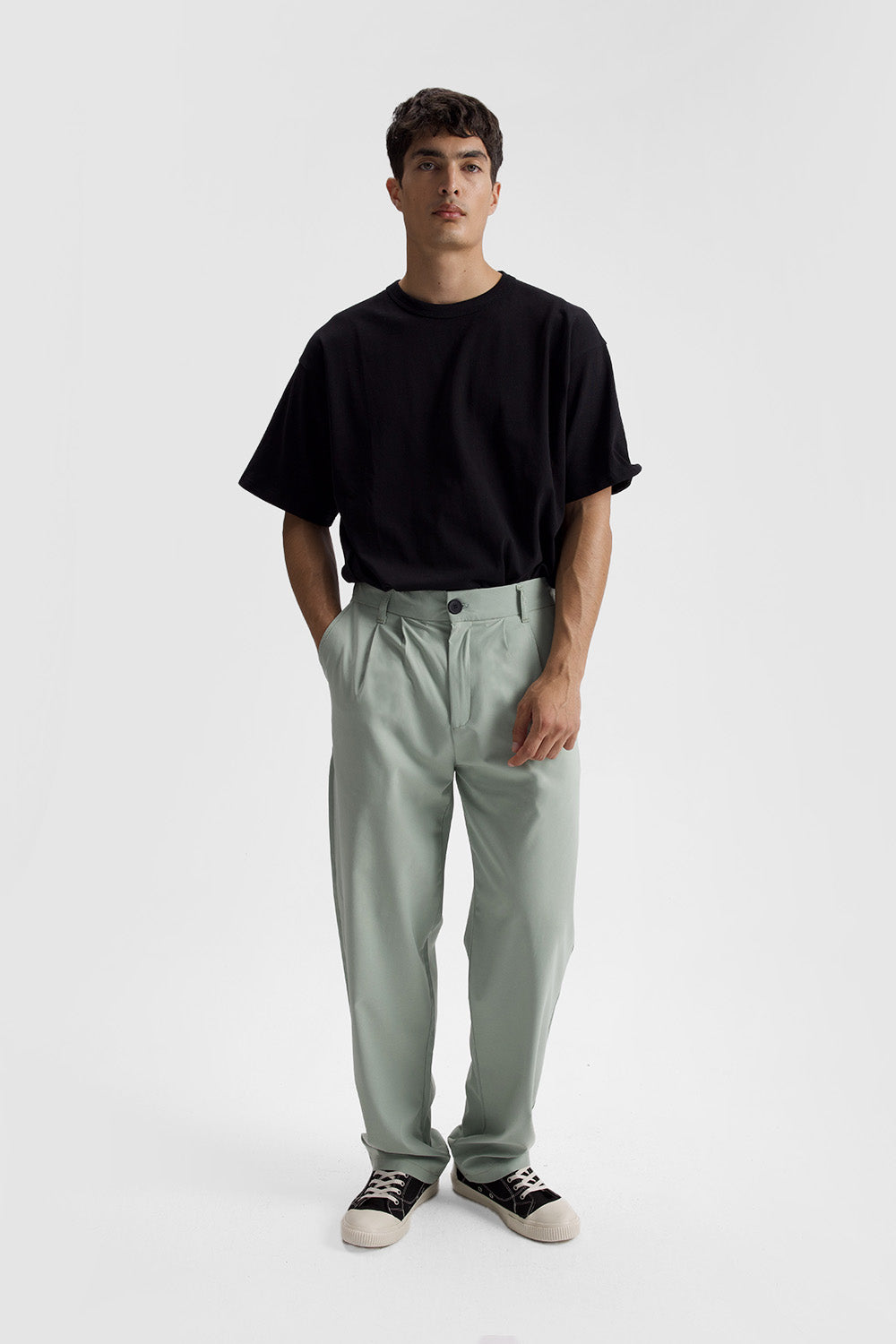 PİLİLİ DÖKÜMLÜ PANTOLON