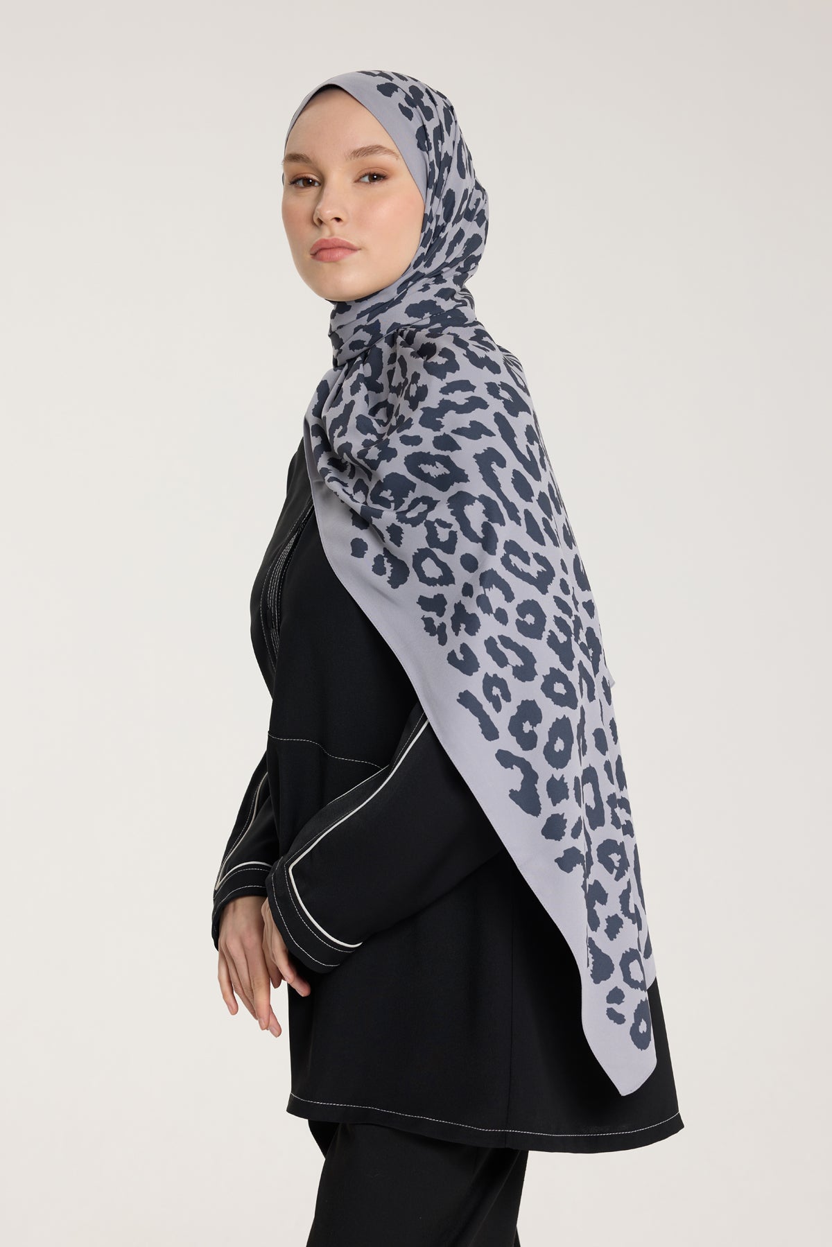Pure Tone Şal - Leopar Desen - Gümüş - Füme