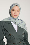 Pure Tone Shawl - Marginal Pattern - Pistachio - Navy