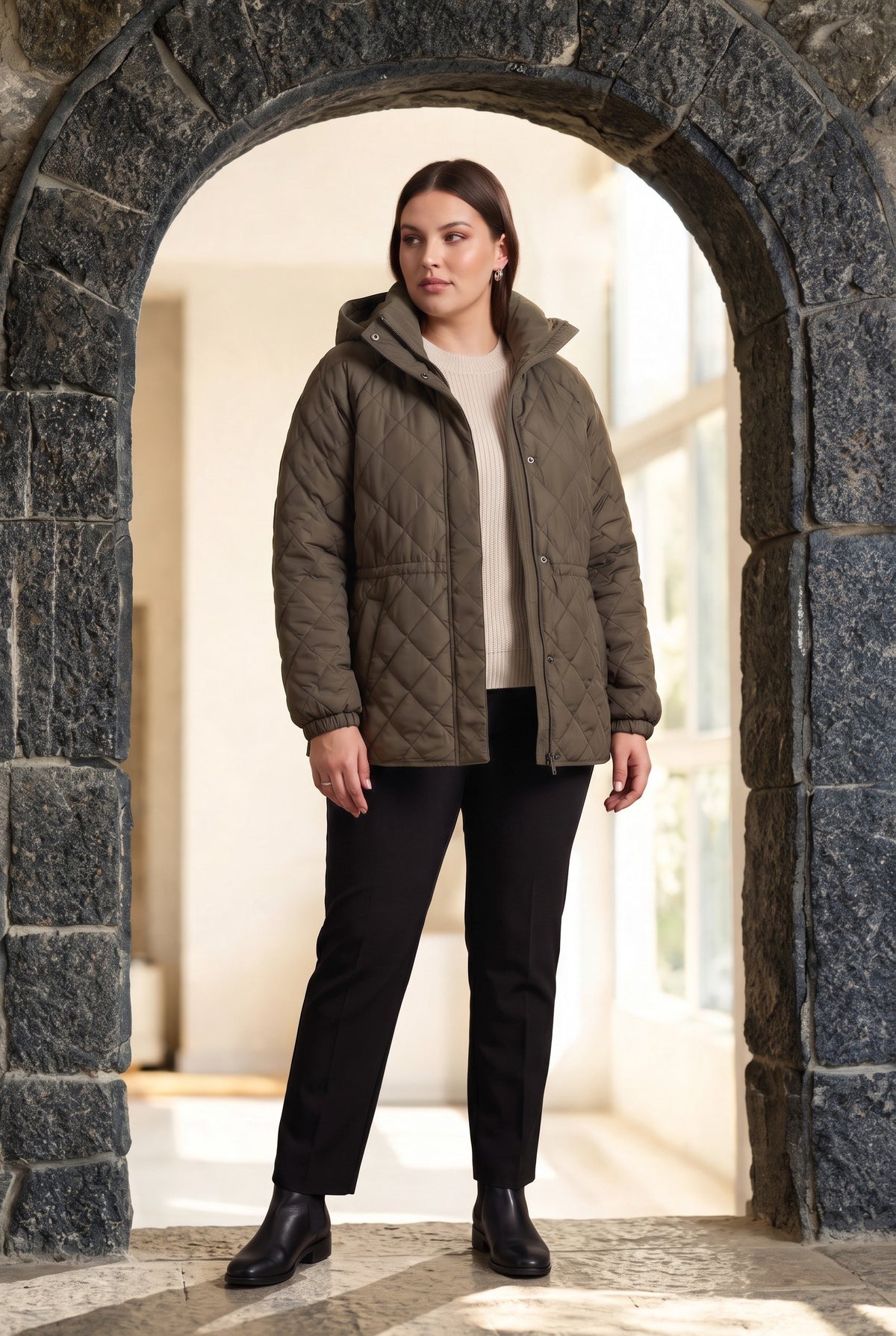 Rahat Ve Isı Performanslı Büyük Beden Kapitone Mont Haki