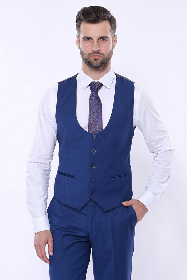 Düz Lacivert Sivri Yaka Slim Fit Yelekli Takım Elbise - Wessi