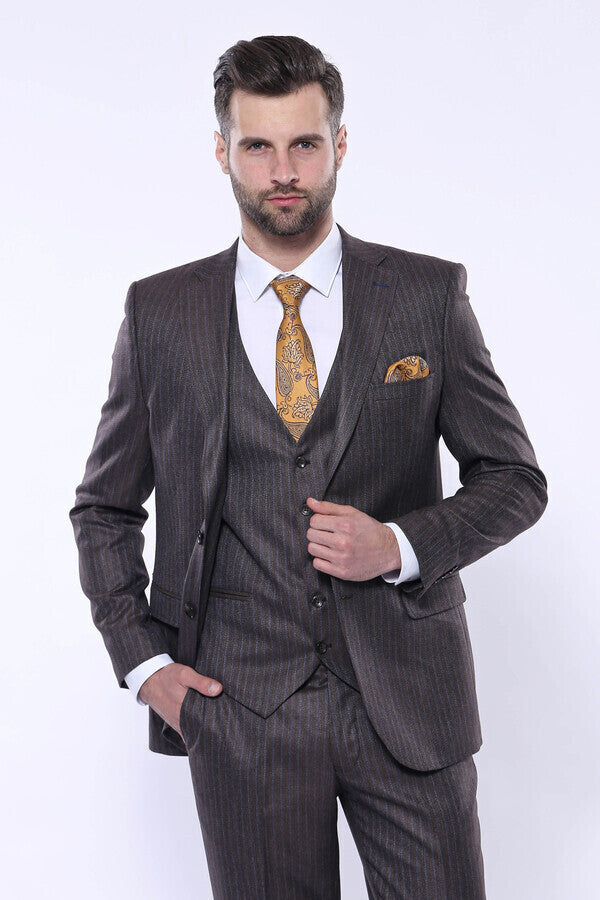 Çizgili Slim Fit Kahverengi Yelekli Takım Elbise | Wessi