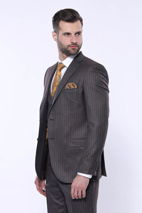 Çizgili Slim Fit Kahverengi Yelekli Takım Elbise | Wessi