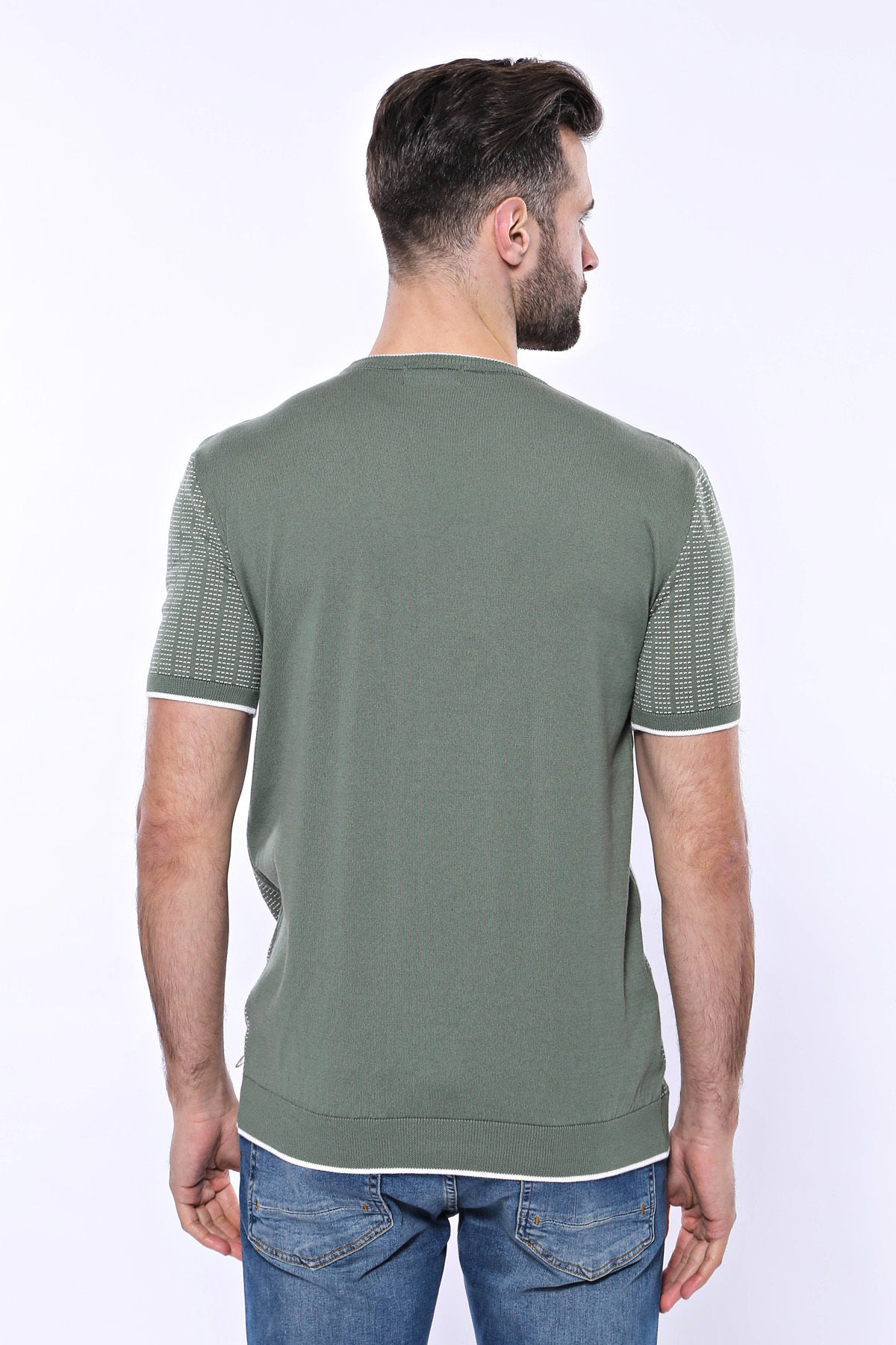 Bisiklet Yaka Kenarları Desenli Yeşil Örme T-shirt | Wessi