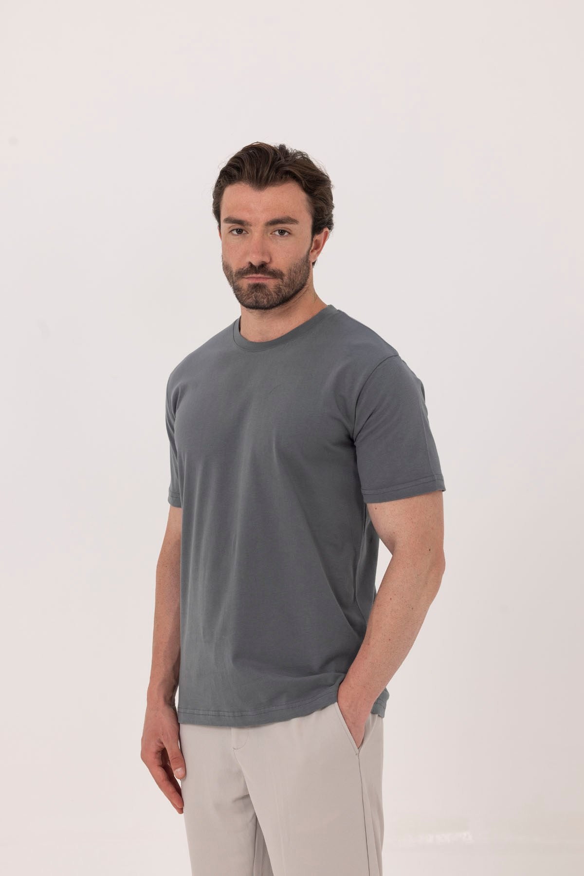 Açık Füme %100 Pamuk Bisiklet Yaka Düz Renk Basic T-Shirt