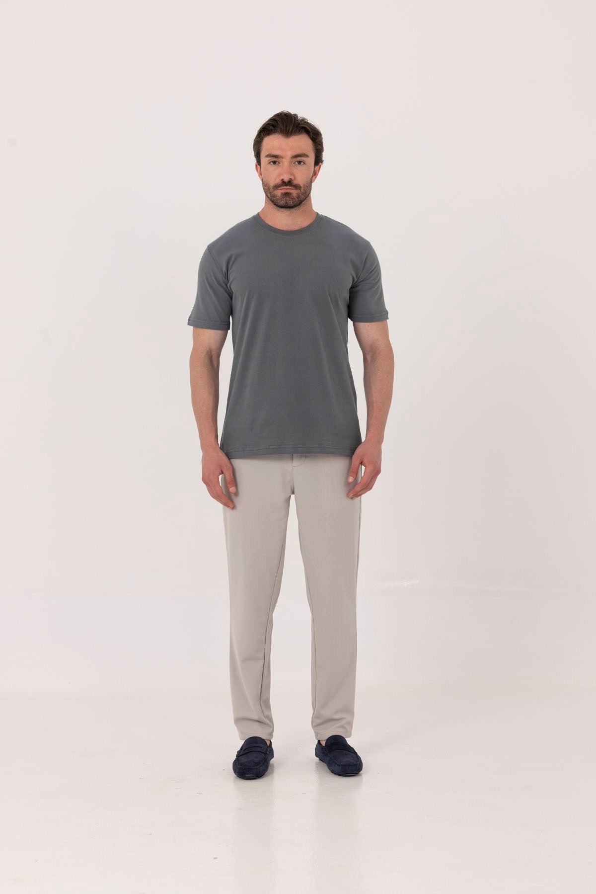 Açık Füme %100 Pamuk Bisiklet Yaka Düz Renk Basic T-Shirt