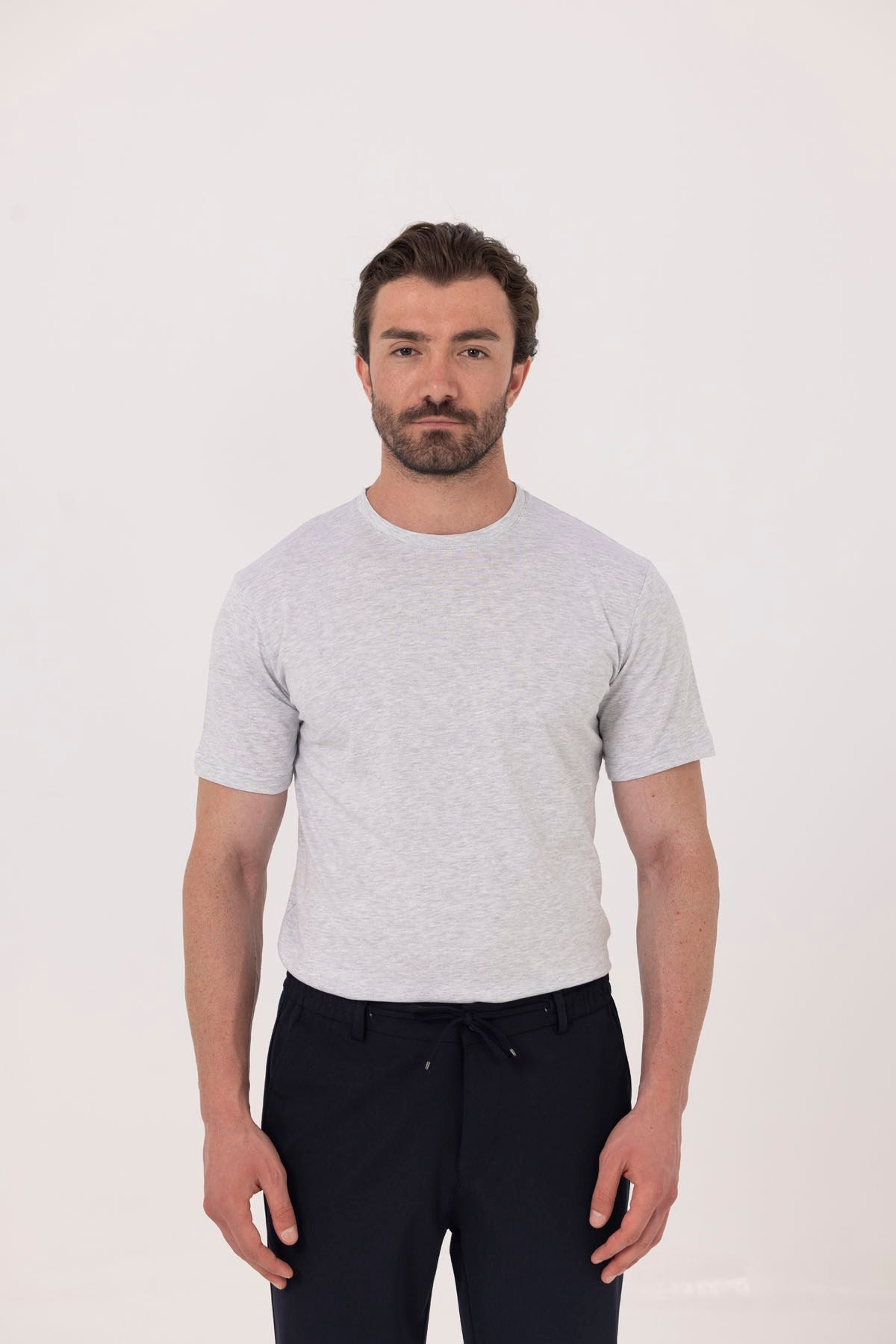 Açık Gri %100 Pamuk Bisiklet Yaka Düz Renk Basic T-Shirt
