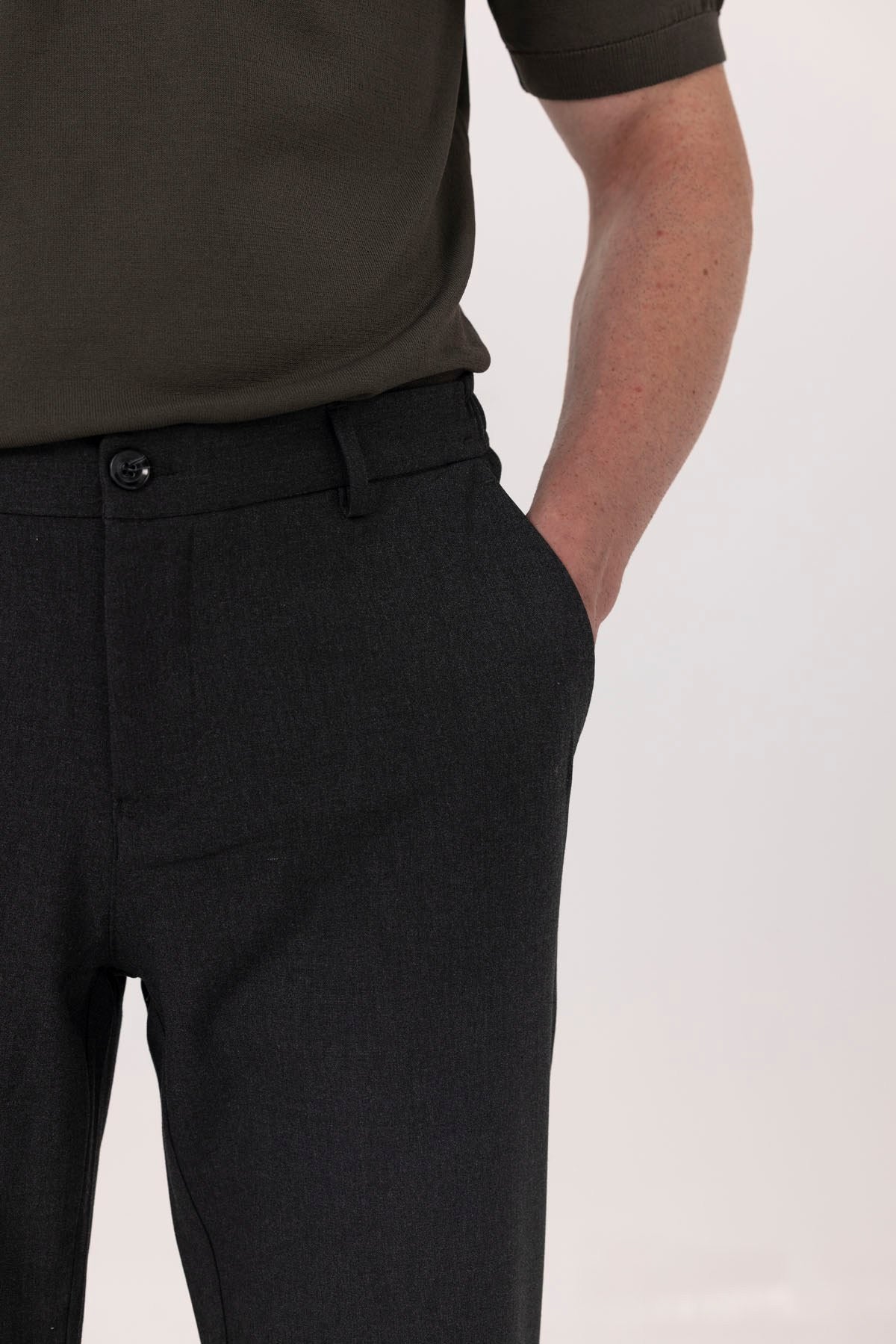 Antrasit Yanı Lastikli Köprülü Kemerli Slim Fit Jogger Pantolon
