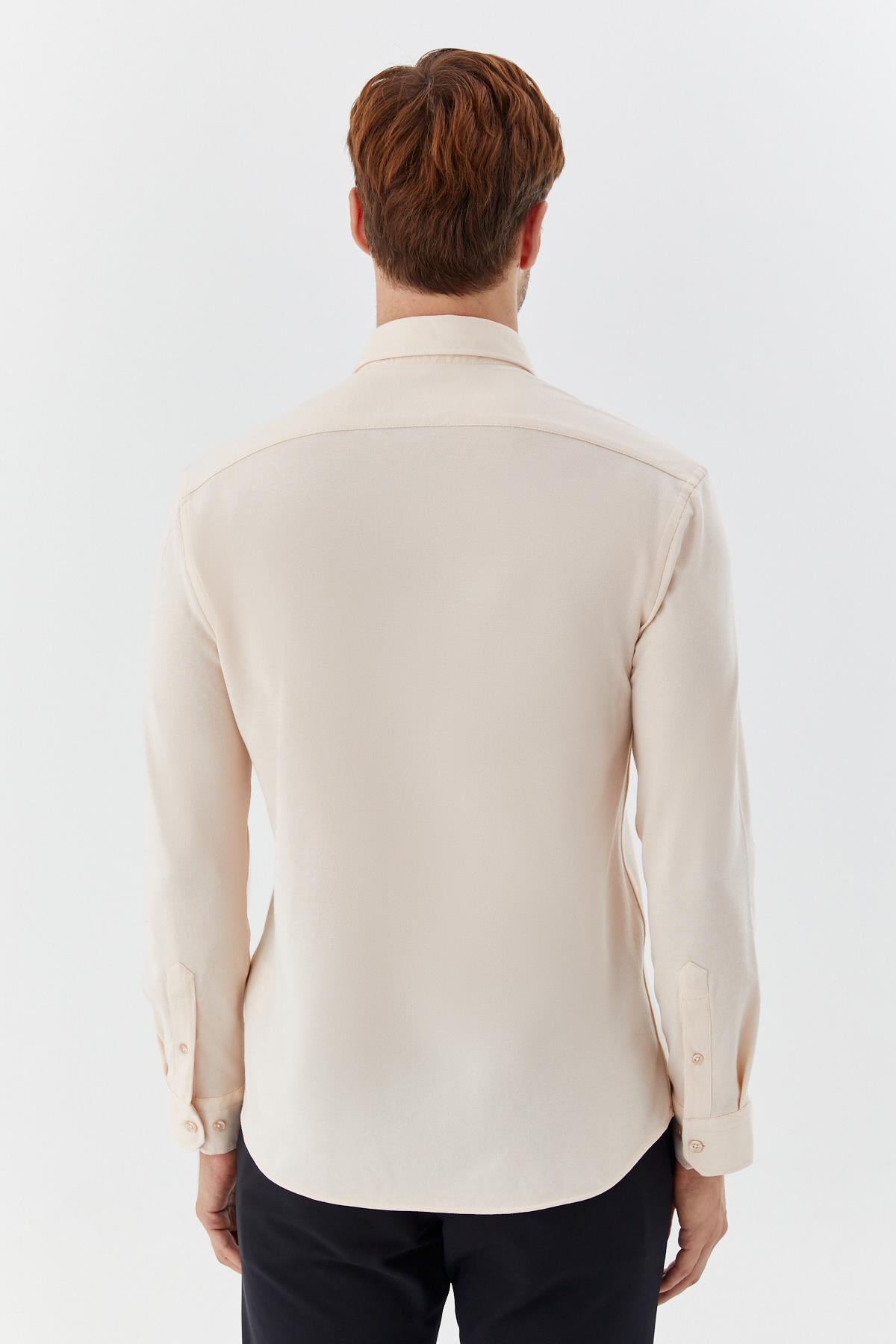 Erkek Krem Dar Kesim Slim Fit Pamuklu Düz Örme Uzun Kollu Düğmeli Yaka Gömlek