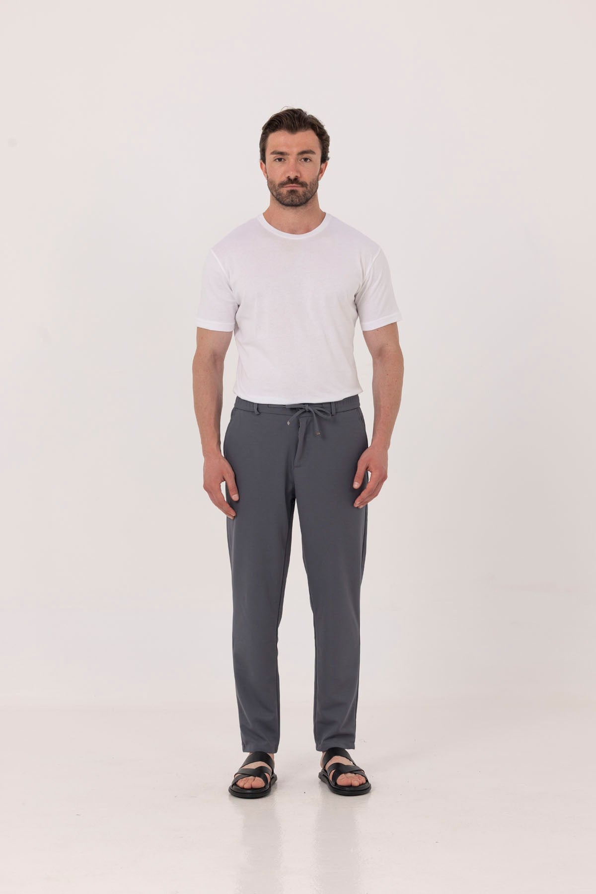 Beyaz %100 Pamuk Bisiklet Yaka Düz Renk Basic T-Shirt