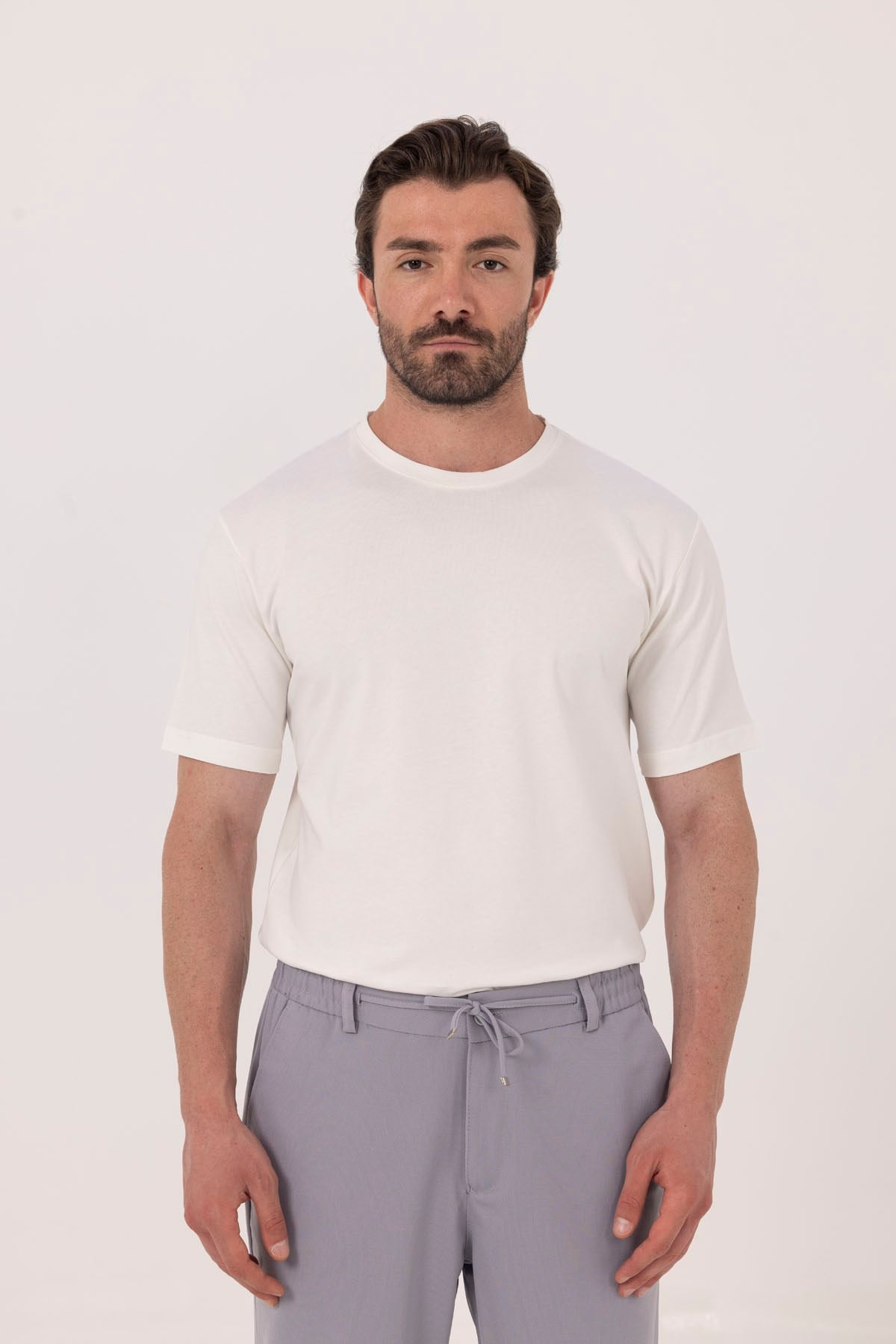 Ekru %100 Pamuk Bisiklet Yaka Düz Renk Basic T-Shirt