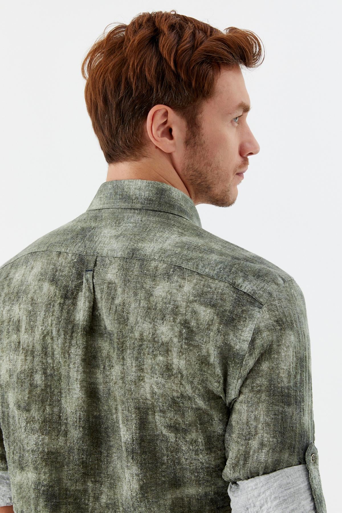 Erkek Haki Dar Kesim Slim Fit %100 Pamuk Baskılı Düğmeli Yaka Gömlek