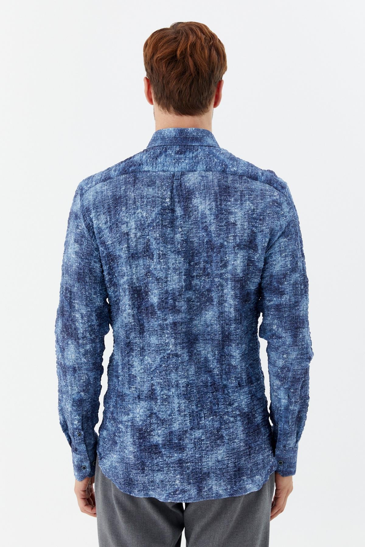 Erkek İndigo Dar Kesim Slim Fit %100 Pamuk Baskılı Düğmeli Yaka Gömlek