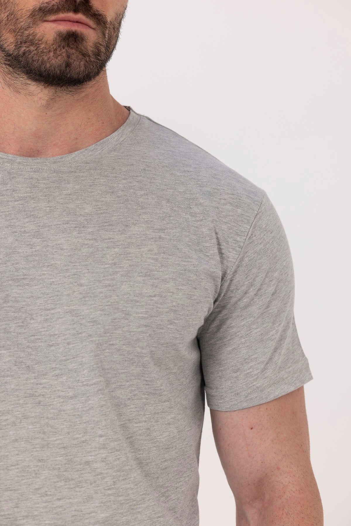 Gri %100 Pamuk Bisiklet Yaka Düz Renk Basic T-Shirt
