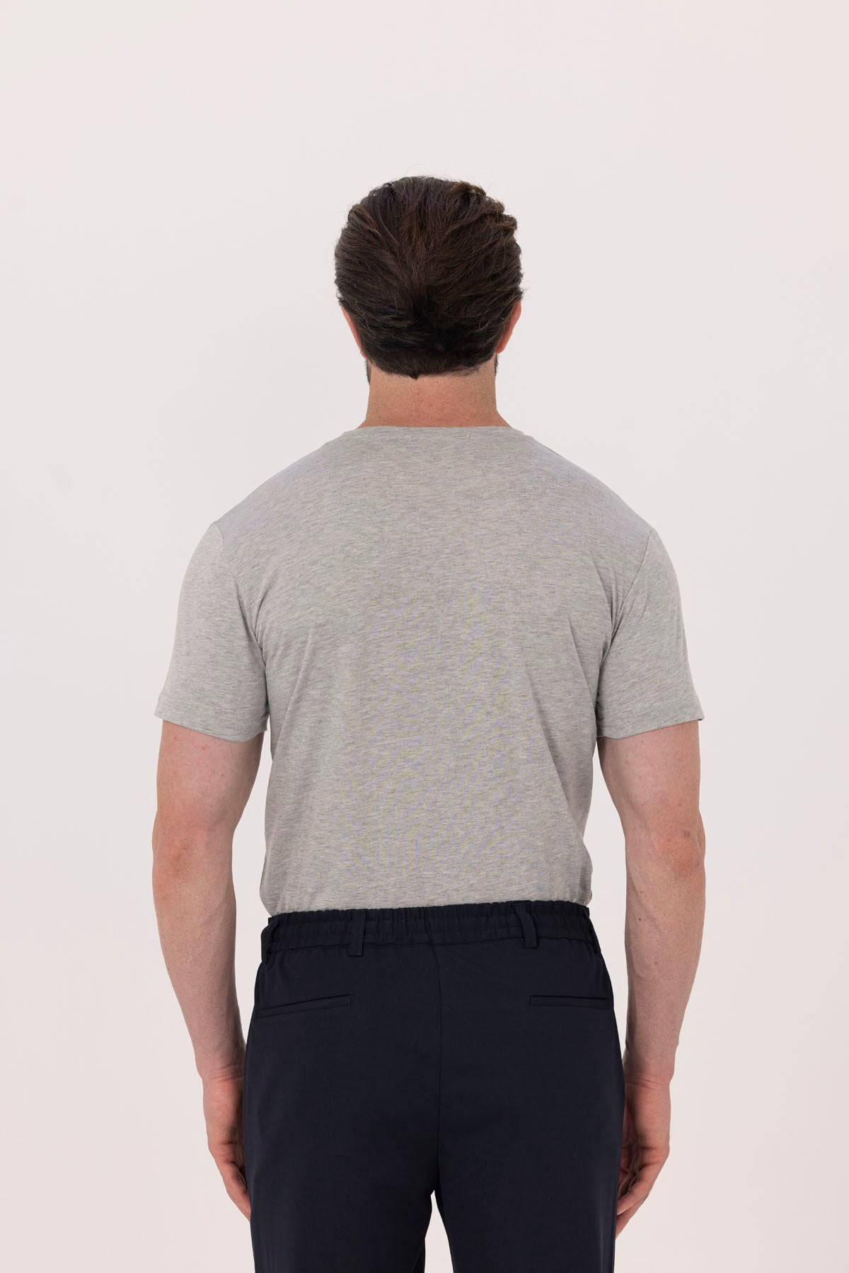 Gri %100 Pamuk Bisiklet Yaka Düz Renk Basic T-Shirt
