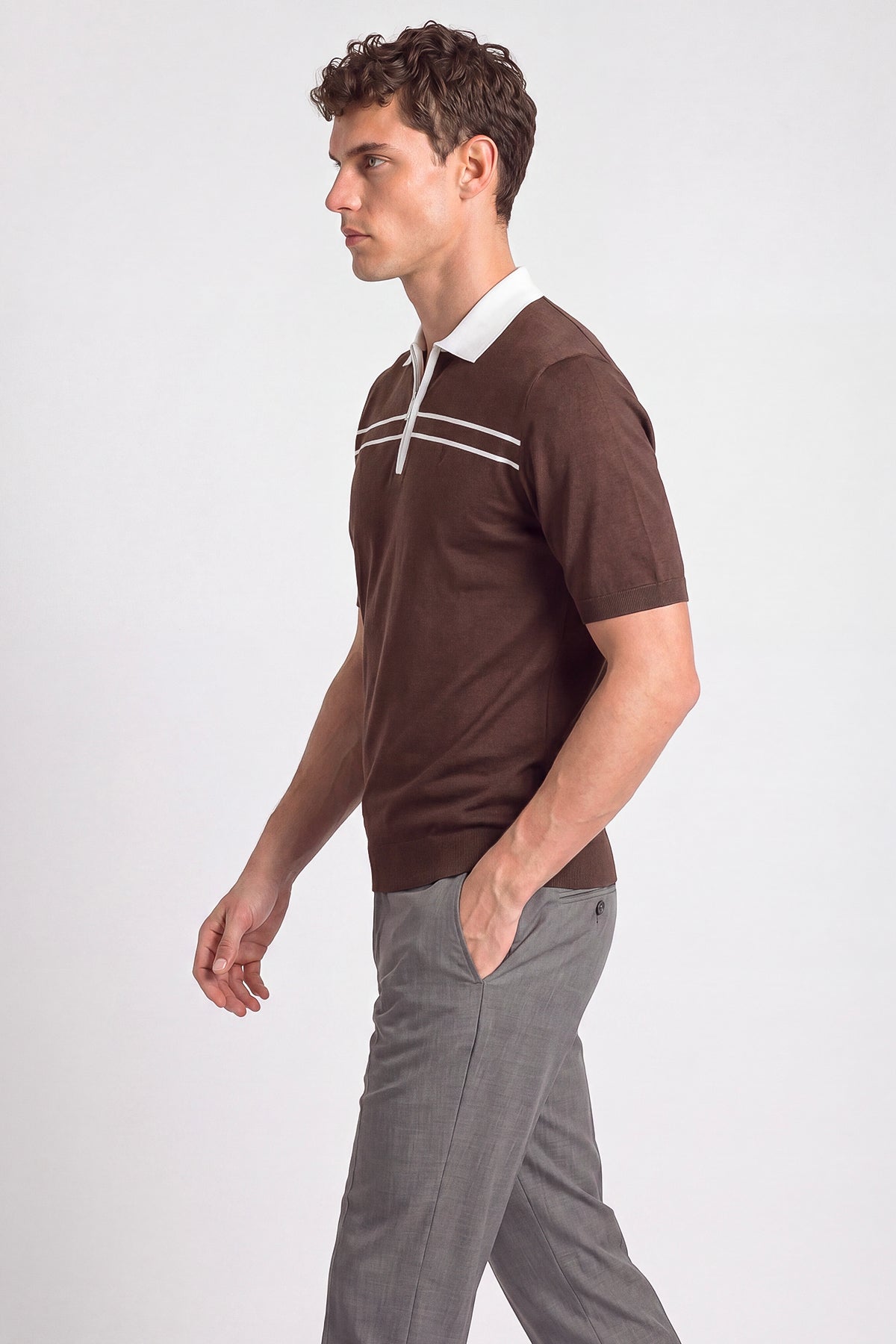 Kahve Regular Fit Örme Fermuarlı Polo Yaka Triko T-Shirt